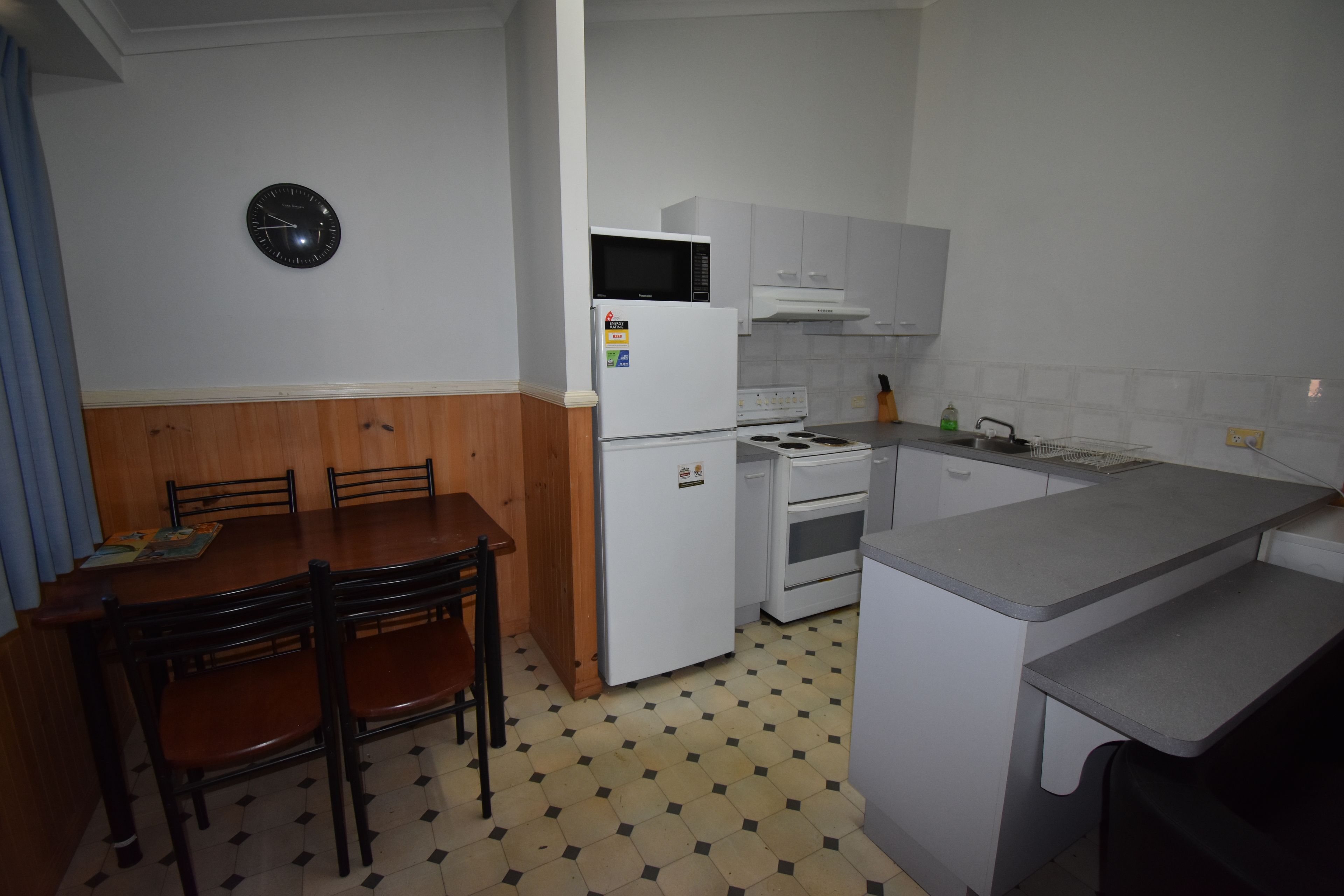 2/114 Acacia Street, Barcaldine, QLD 4725