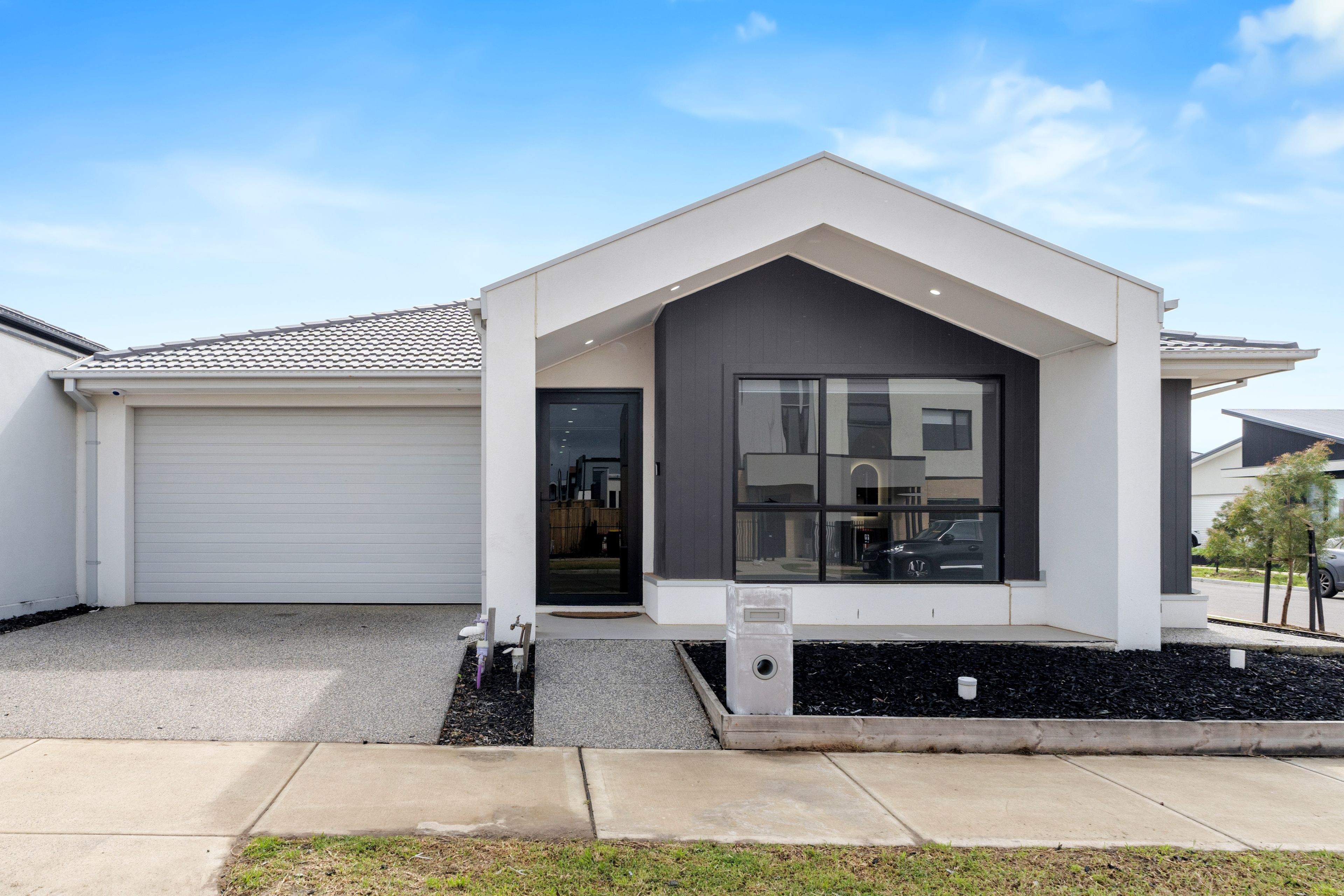 10 Sackville Way — photo from Ray White Craigieburn