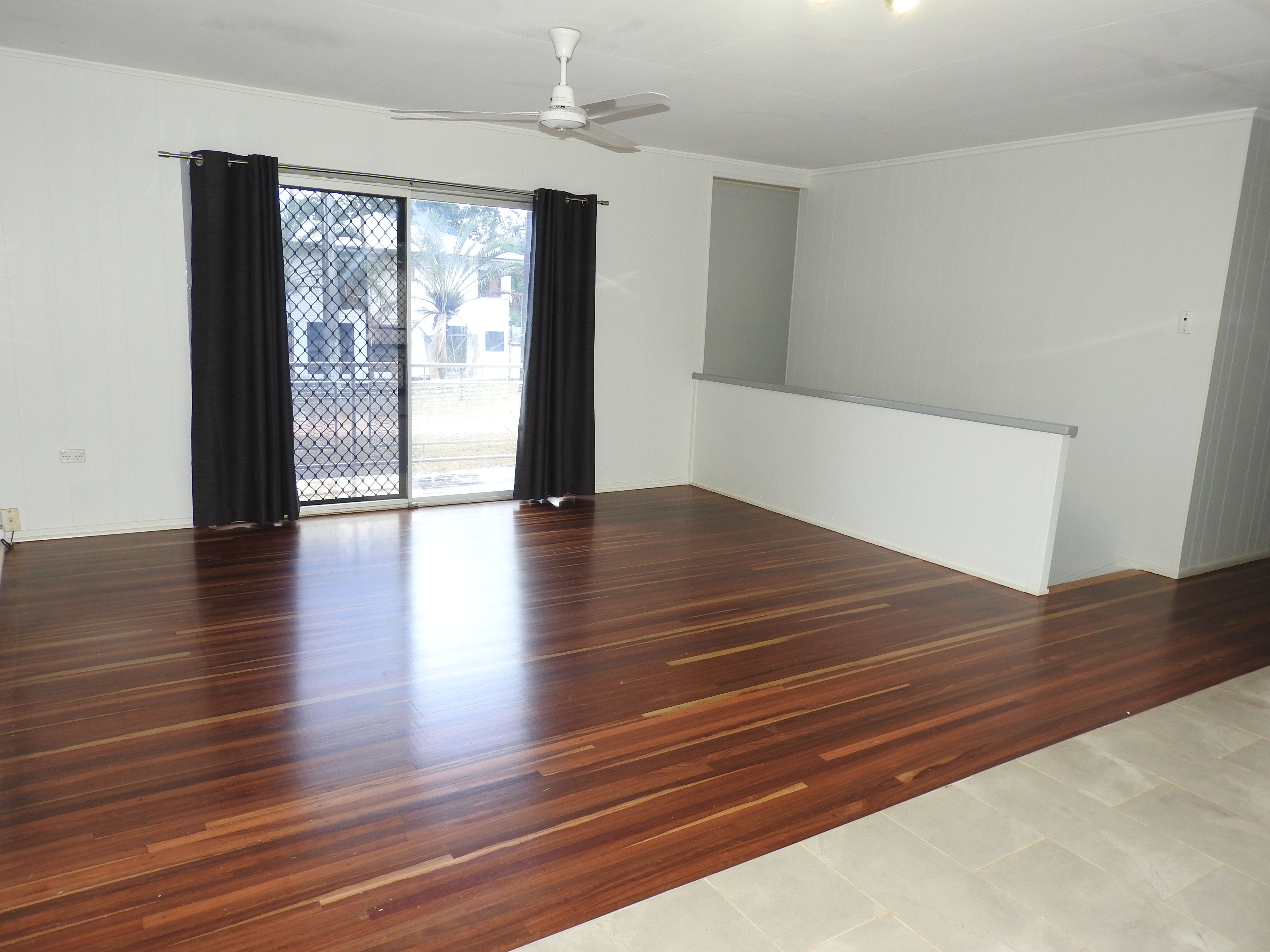 1526 Riverway Drive — photo 5 of 11