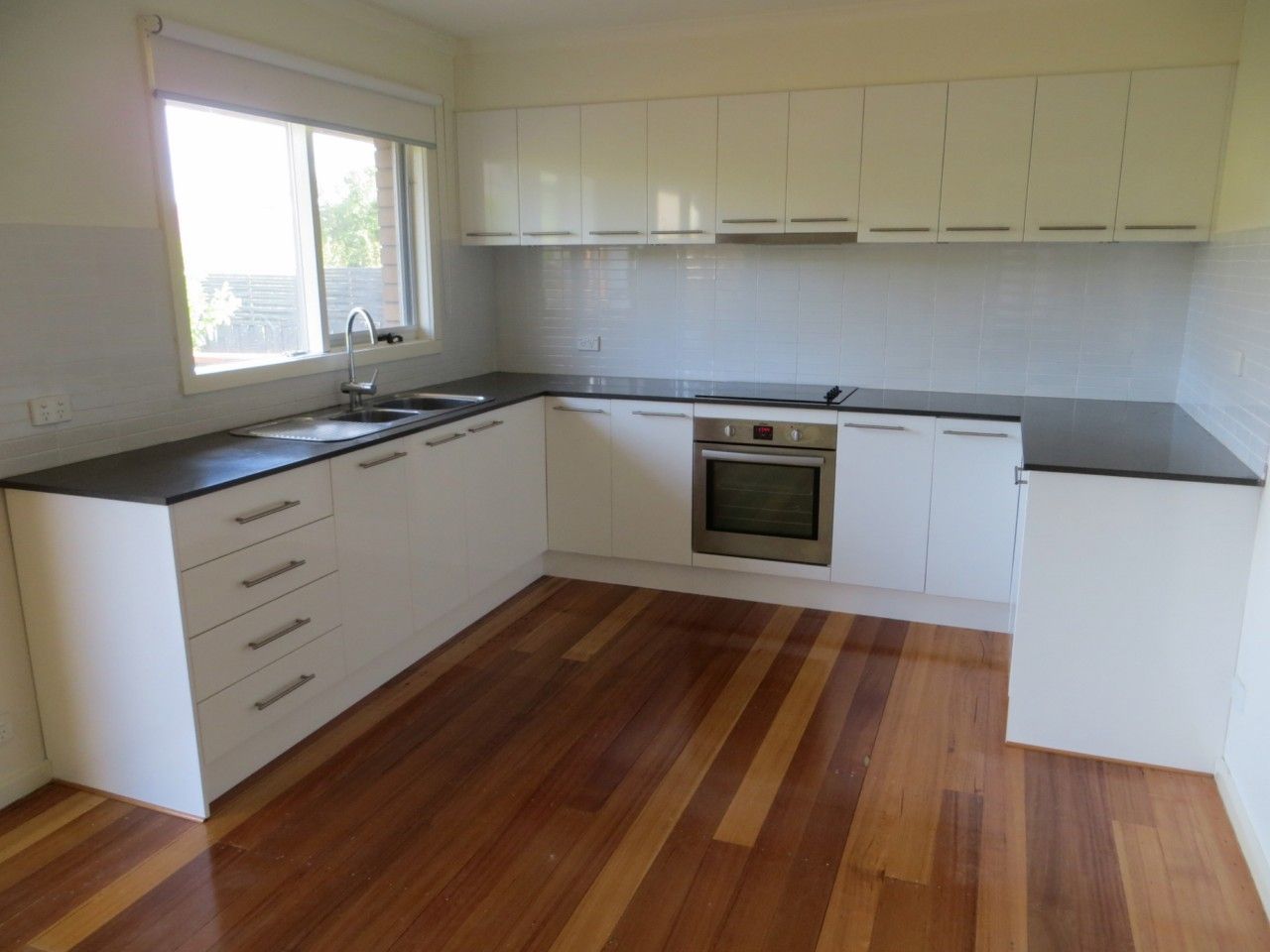 2/52 Leumear Street, Oakleigh East, VIC 3166