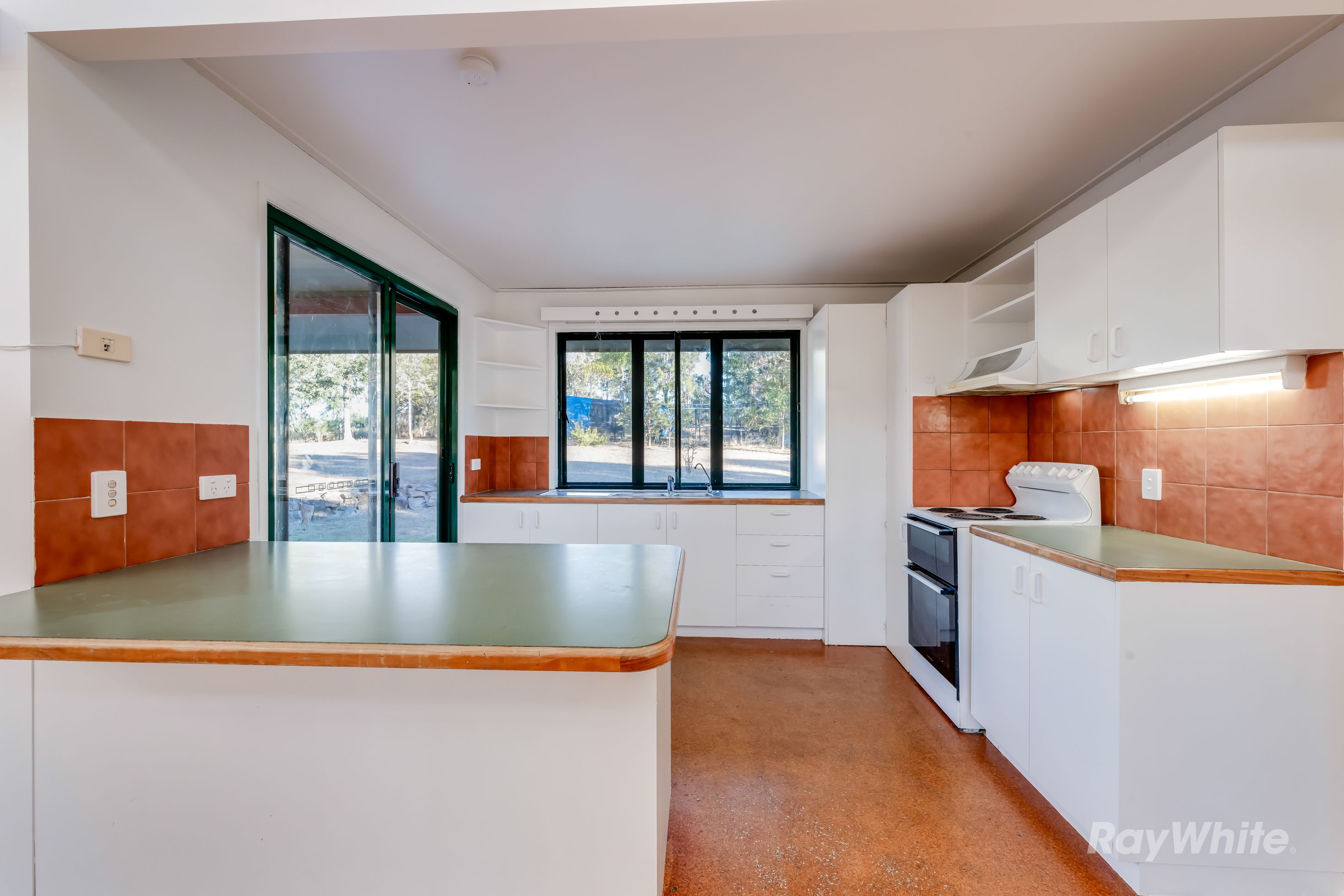 2/4528 Bundaberg Gin Gin Road — photo 10 of 30