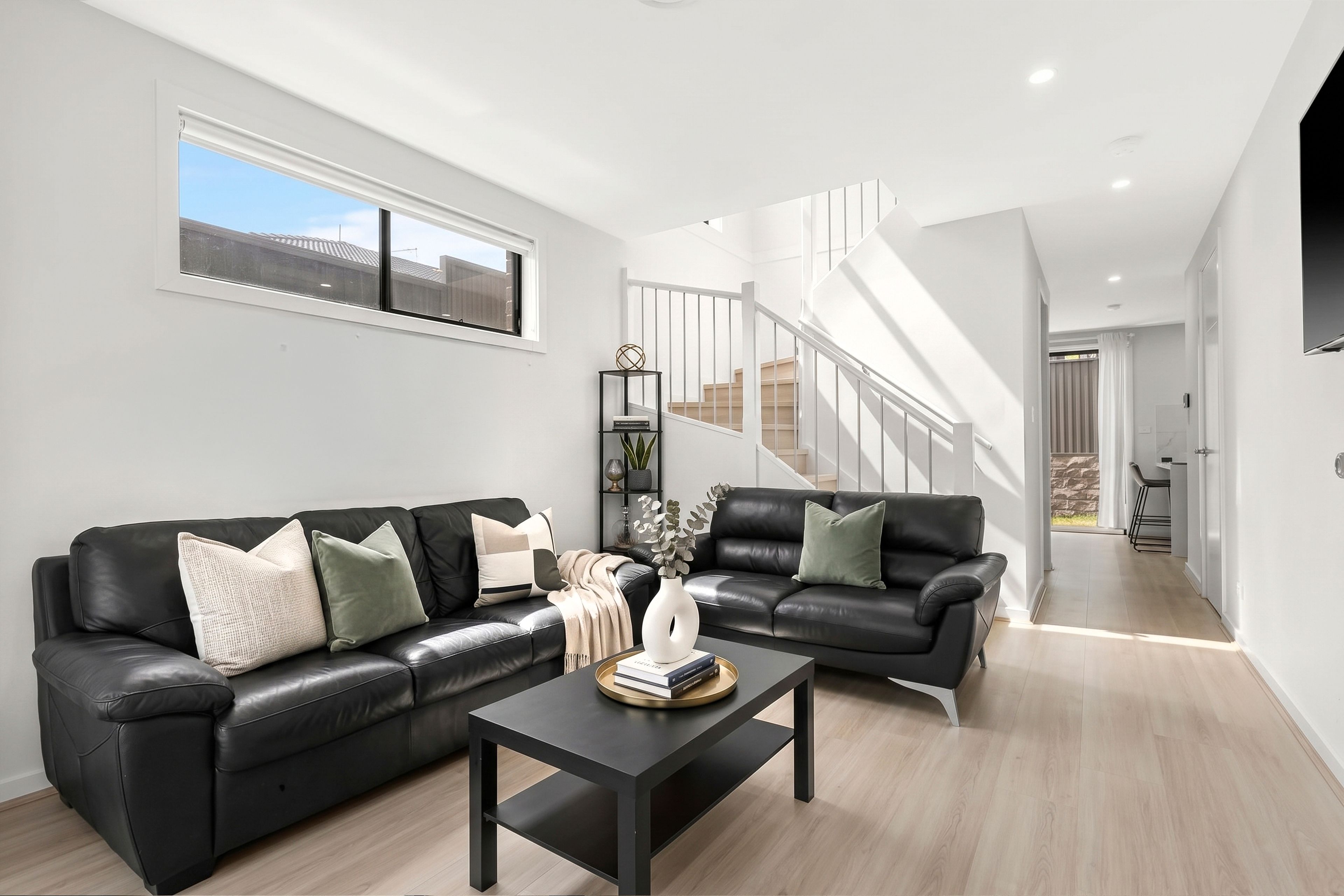 A Stylish Family Retreat Within 2 Minutes Walking Distance to Yarra Park Playground | Within Schofields Public School Catchment! — photo 2 of 17