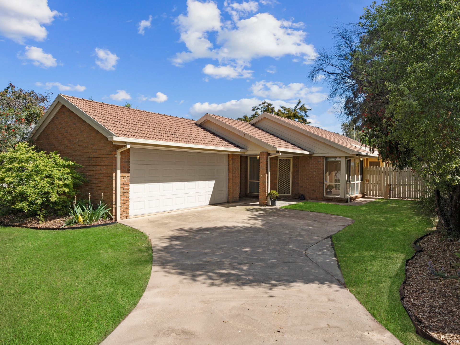 5 Stacey Street, Benalla VIC 3672