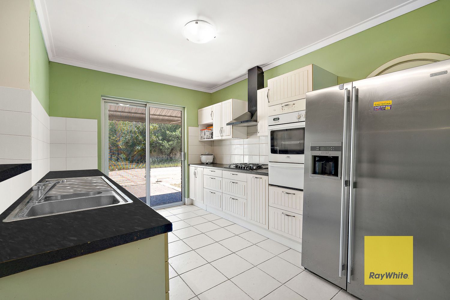 11 Orberry Place, Thornlie, WA 6108