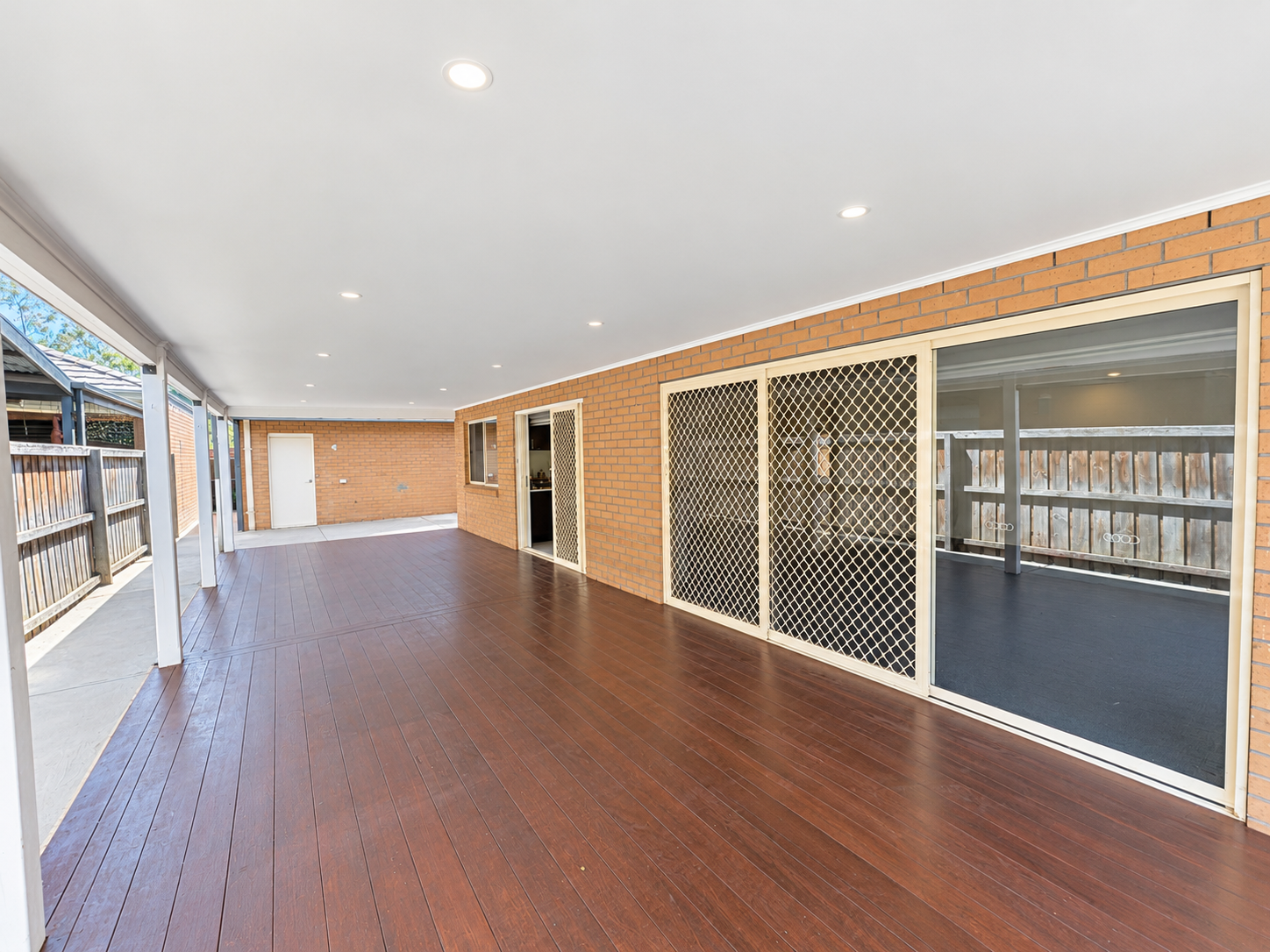 18 Monet Place — photo 17 of 20