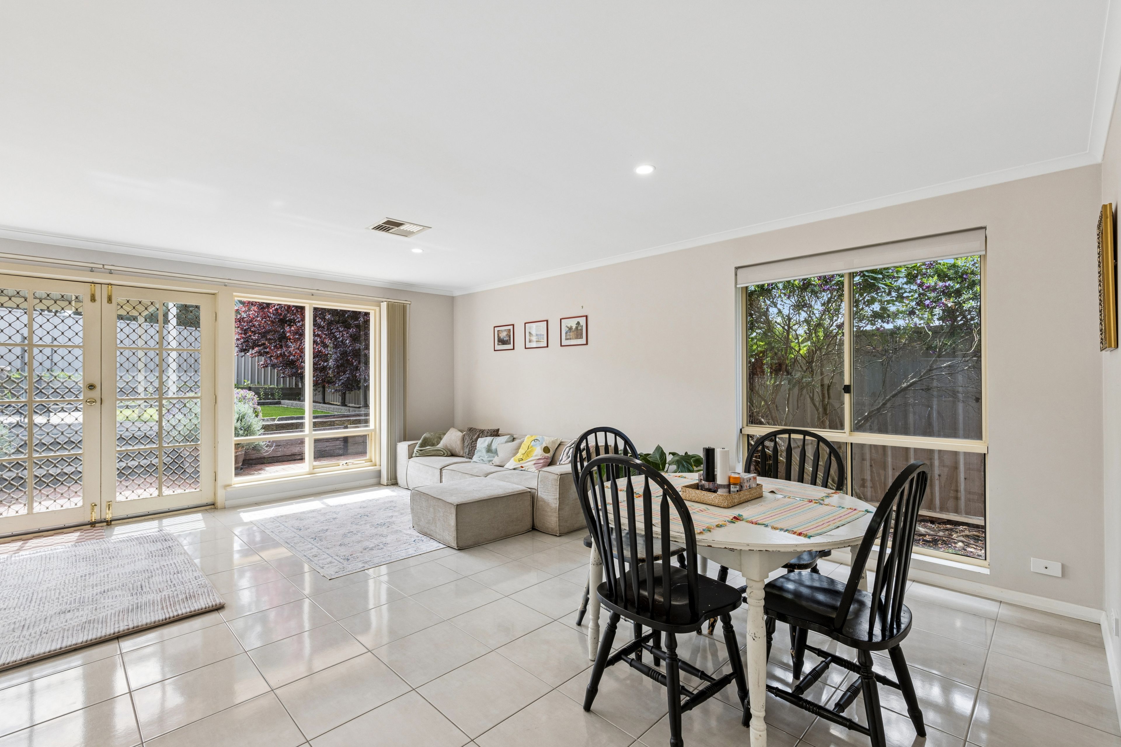 1/83 Ray Orr Drive — photo 7 of 13