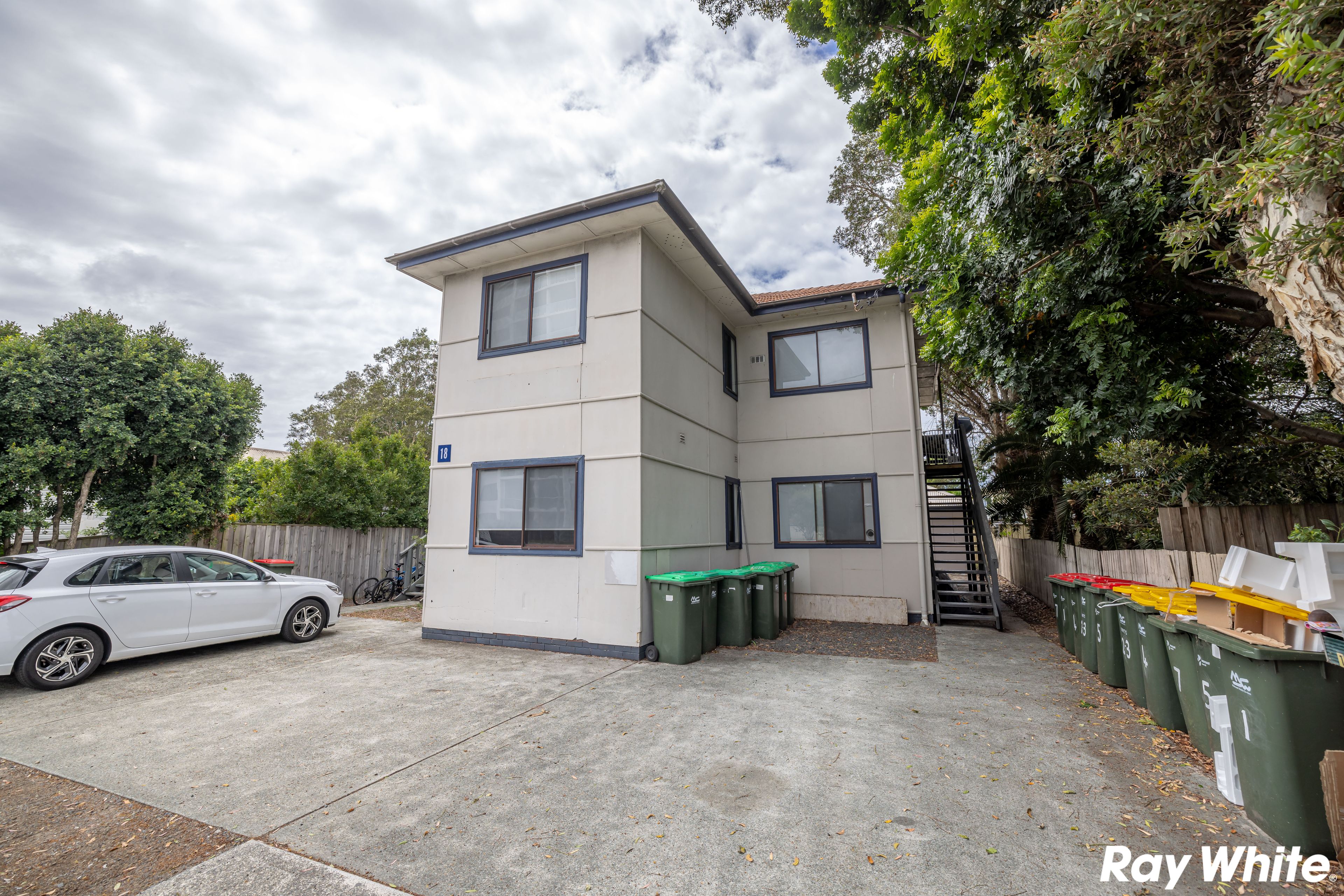 18 MacIntosh Street — photo 5 of 11