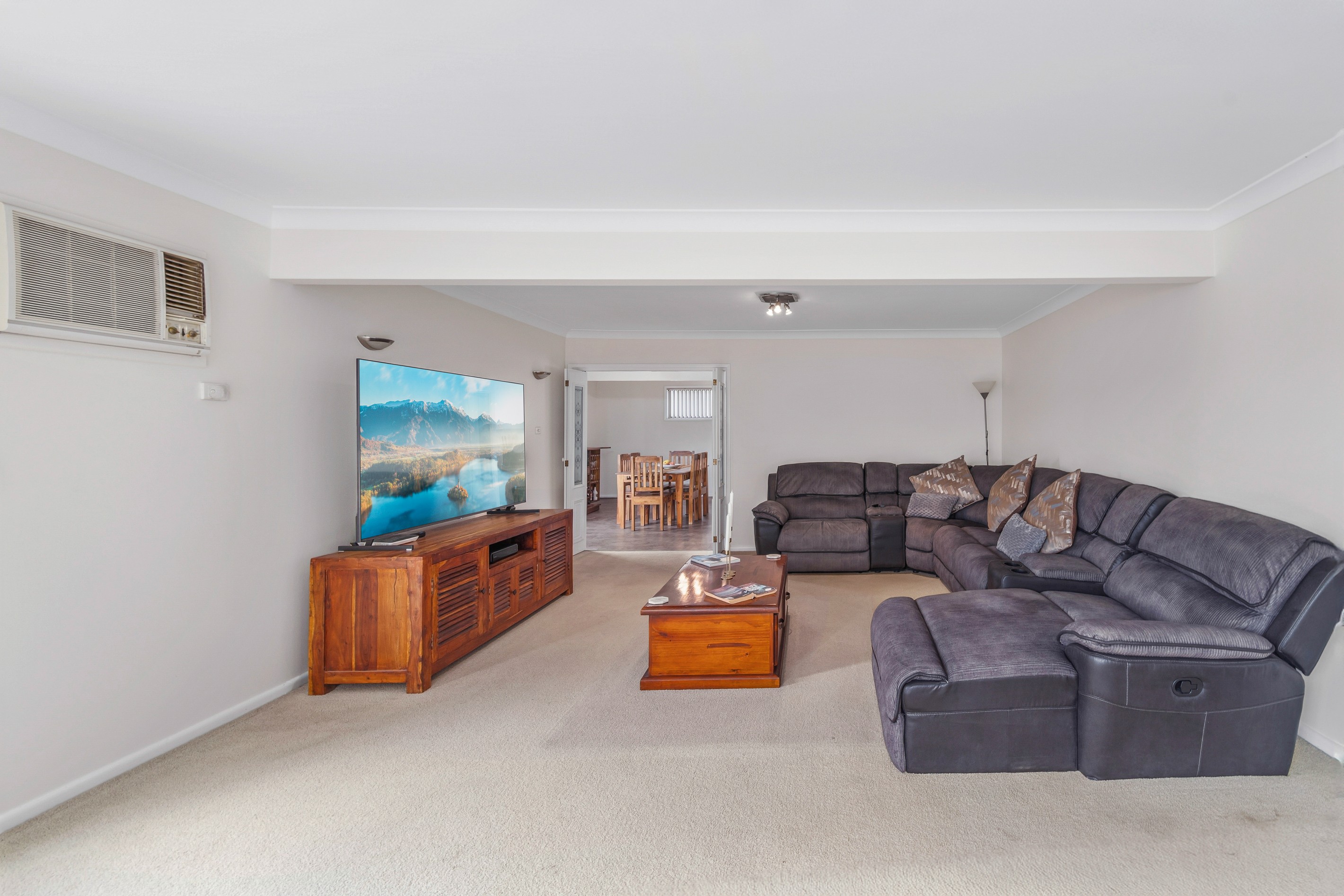 15 Saville Road, Dapto, NSW 2530