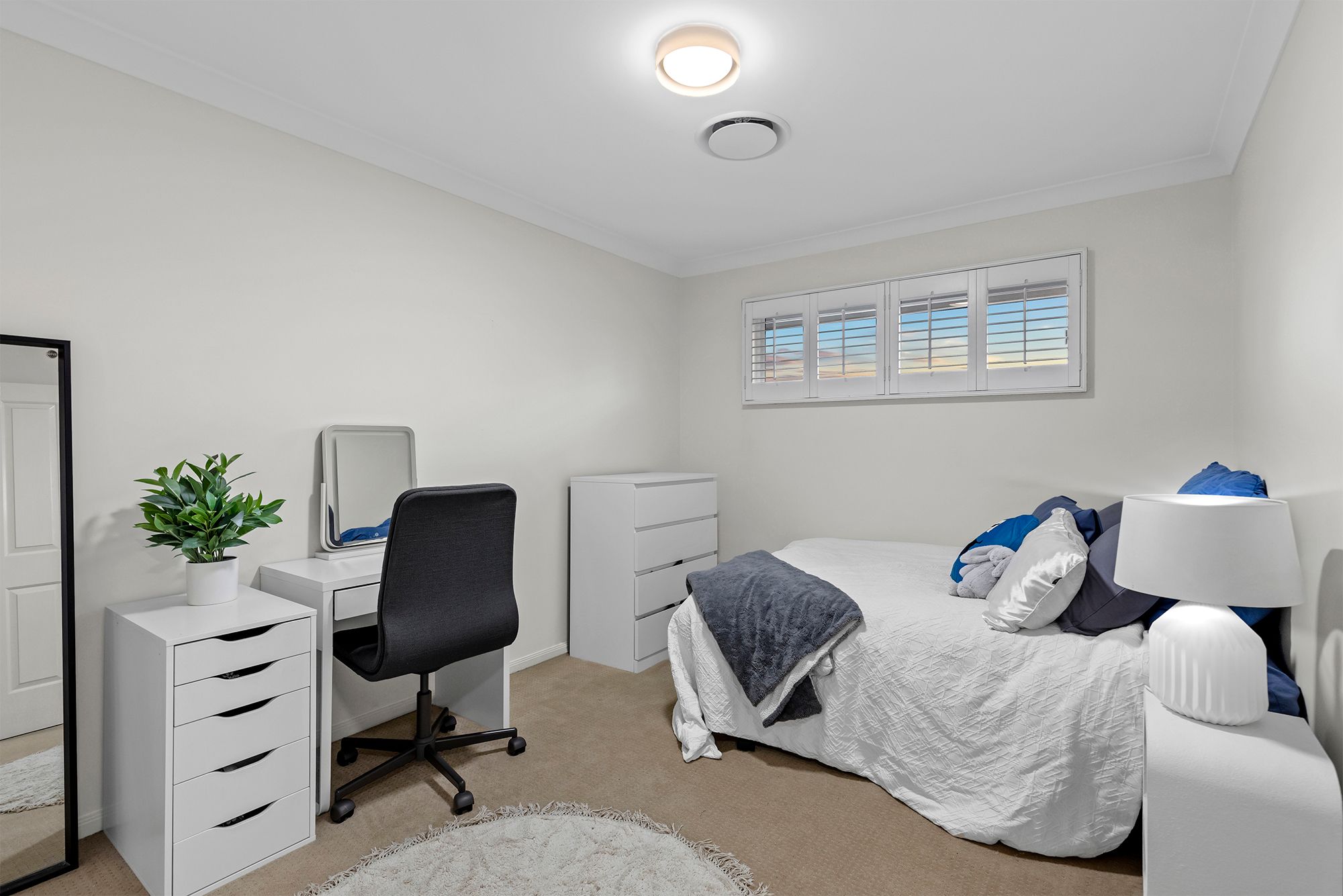 12 Ballesteros Street — photo 23 of 30