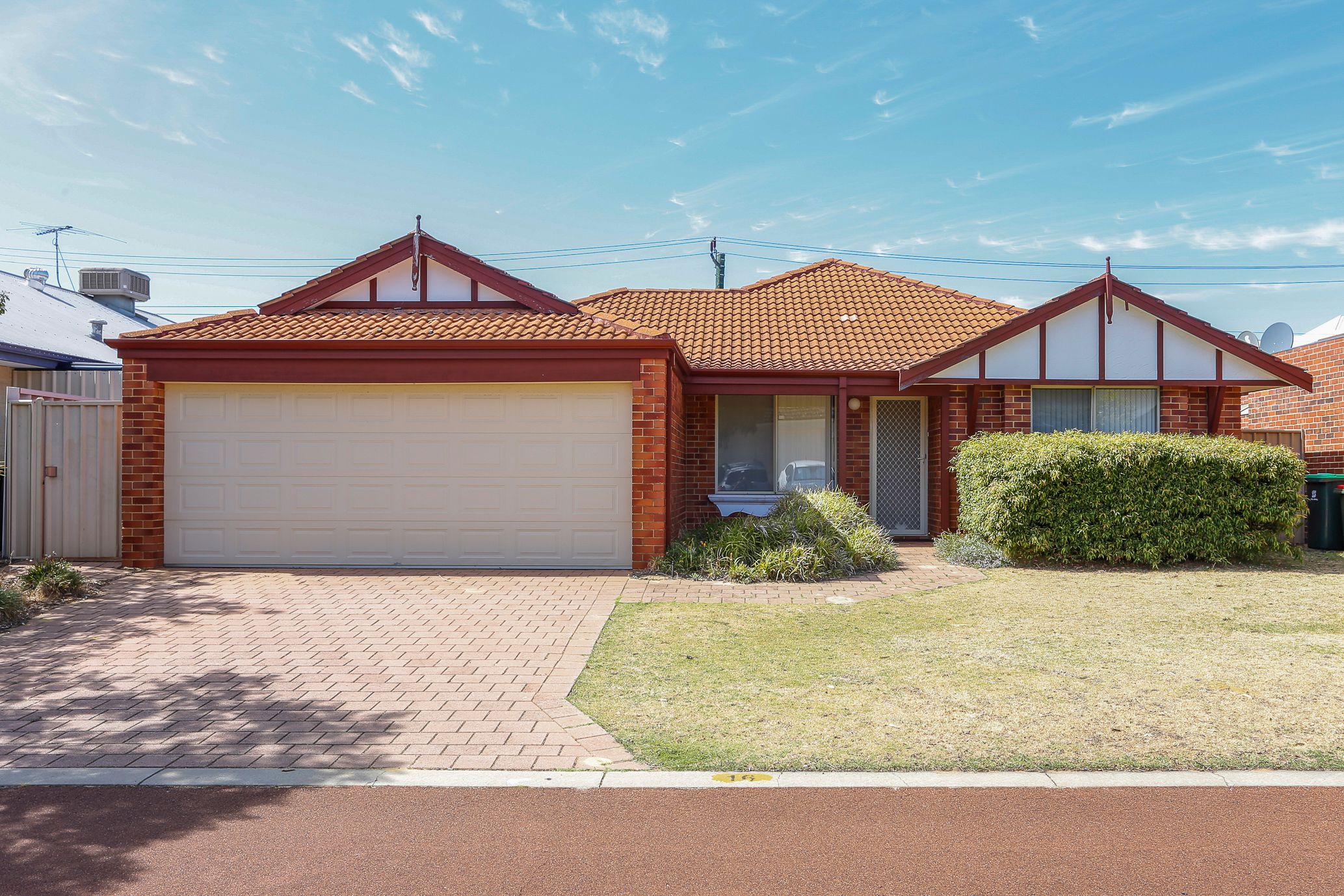 16 Bronzewing Loop, Wembley, WA 6014 - Leased House - Ray White North Quays