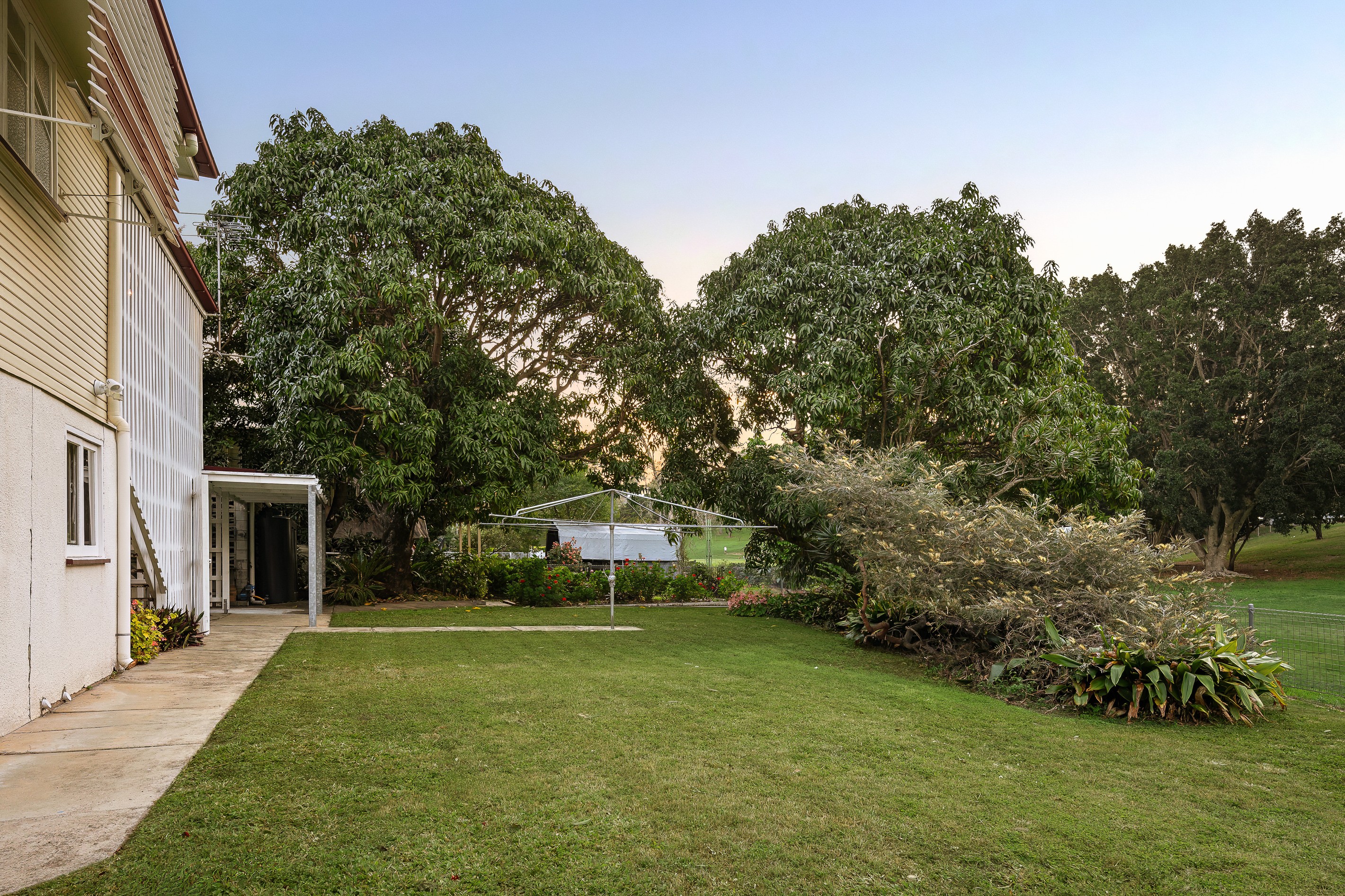 31-33 Rainworth Road, Bardon, QLD 4065