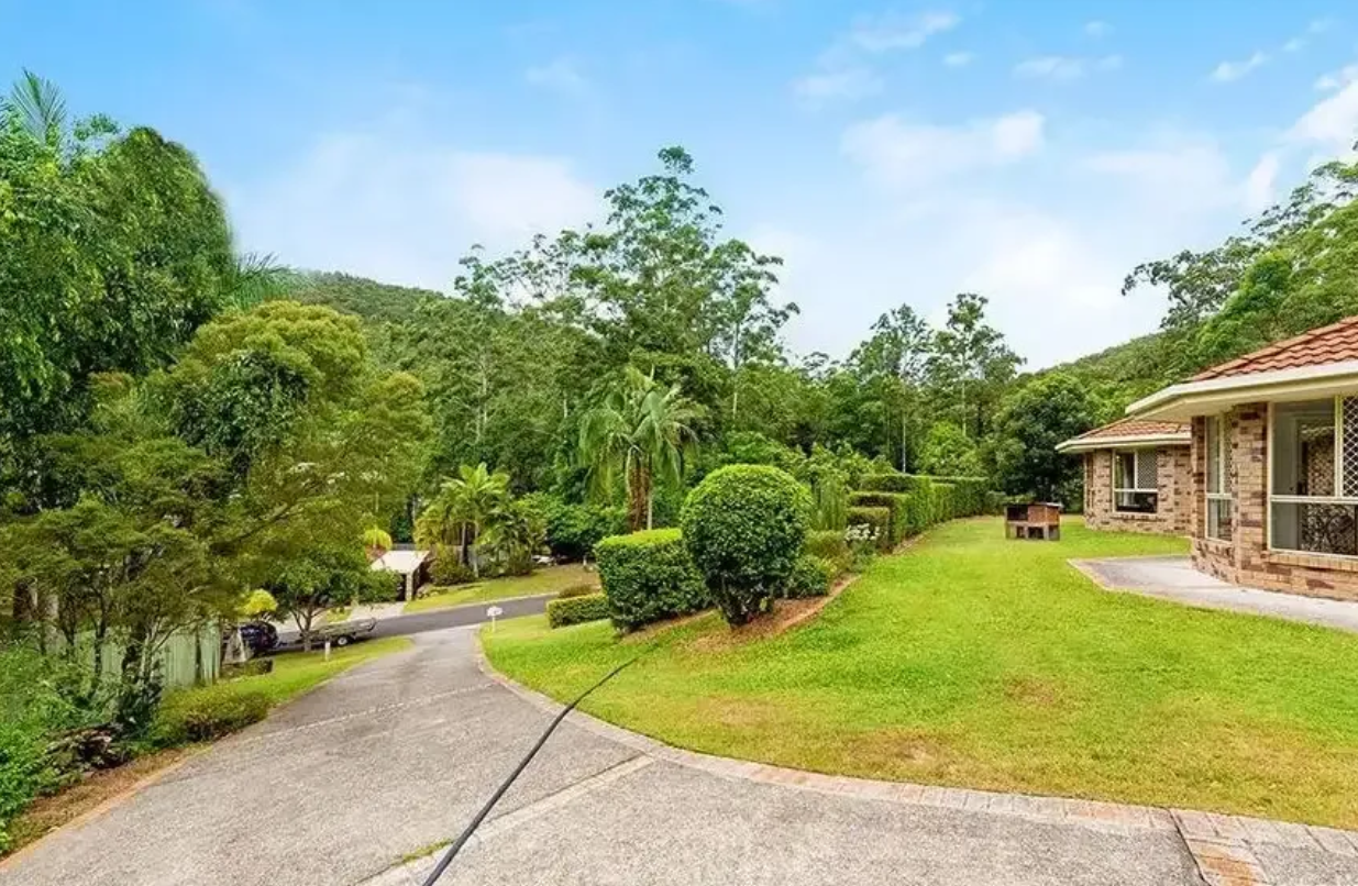 7 A BASSWOOD Court, Bonogin, QLD 4213