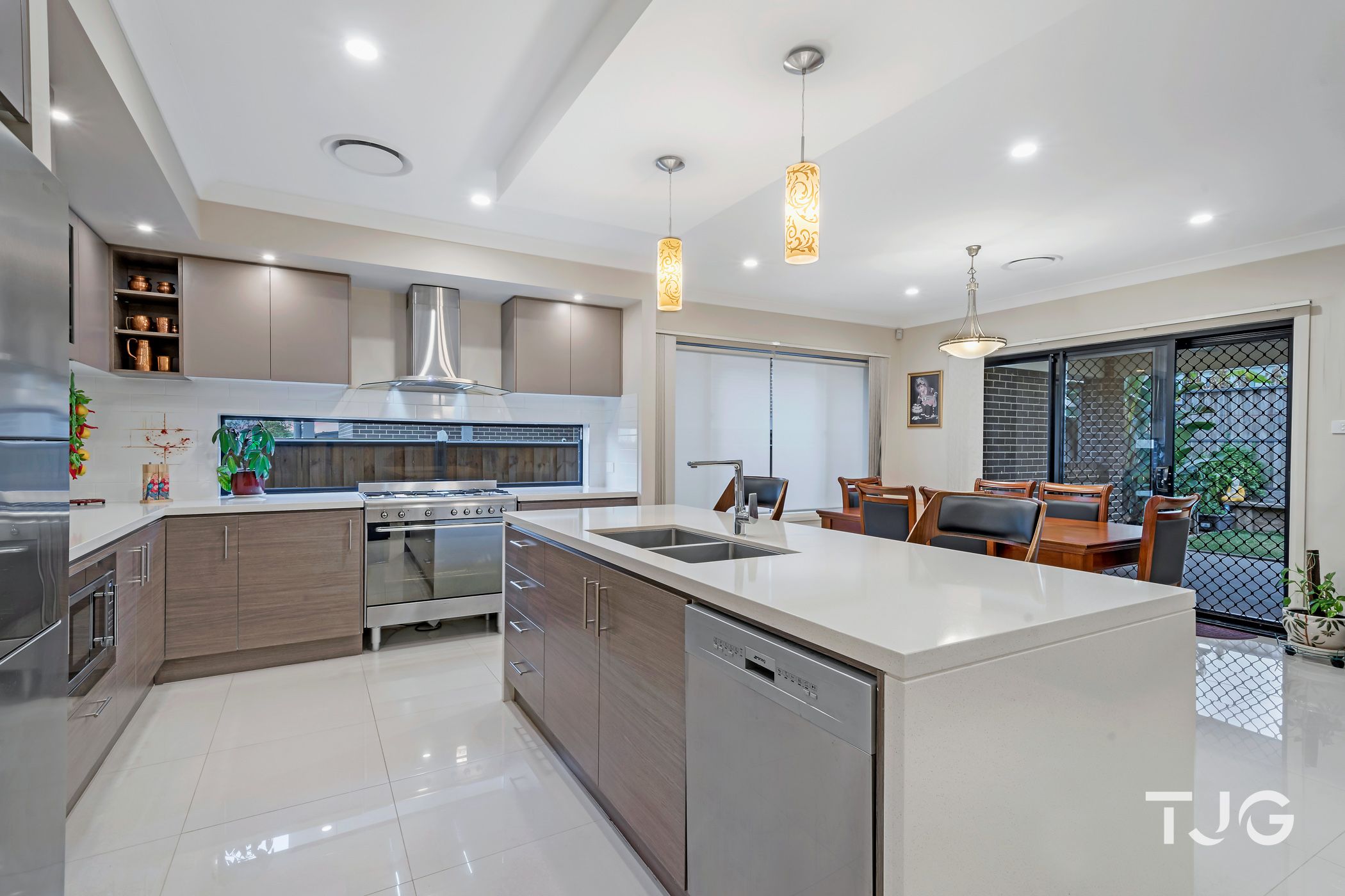 83 Triumph Road (The Gables), Box Hill, NSW 2765