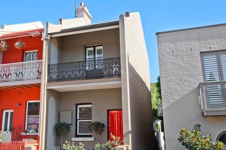 2 Ferdinand Street