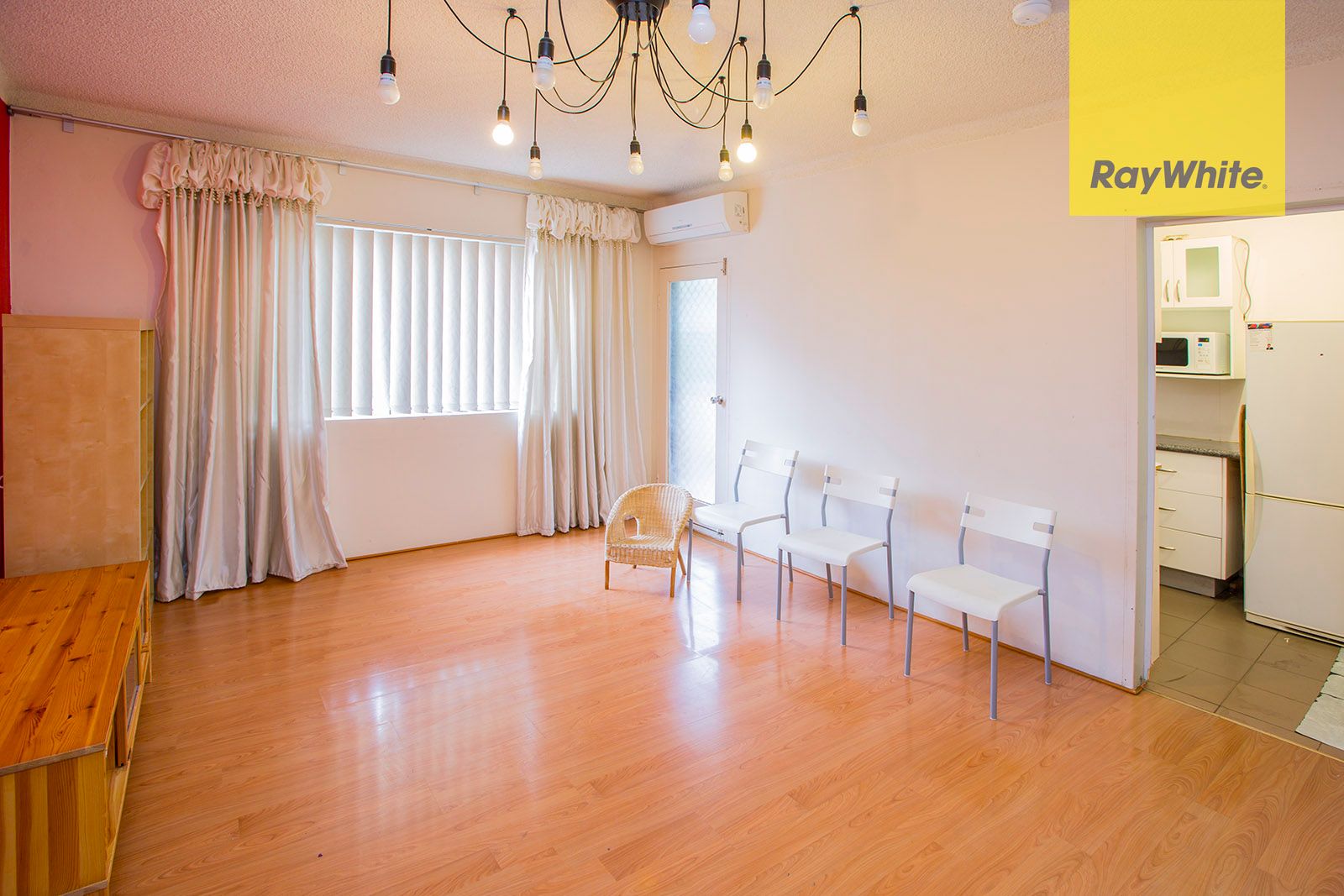 4/16a Wigram Street, Harris Park, NSW 2150