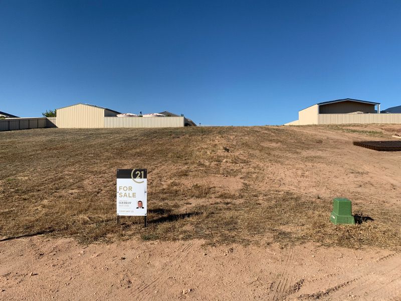 15 Gill Street, Moonta Bay, SA 5558