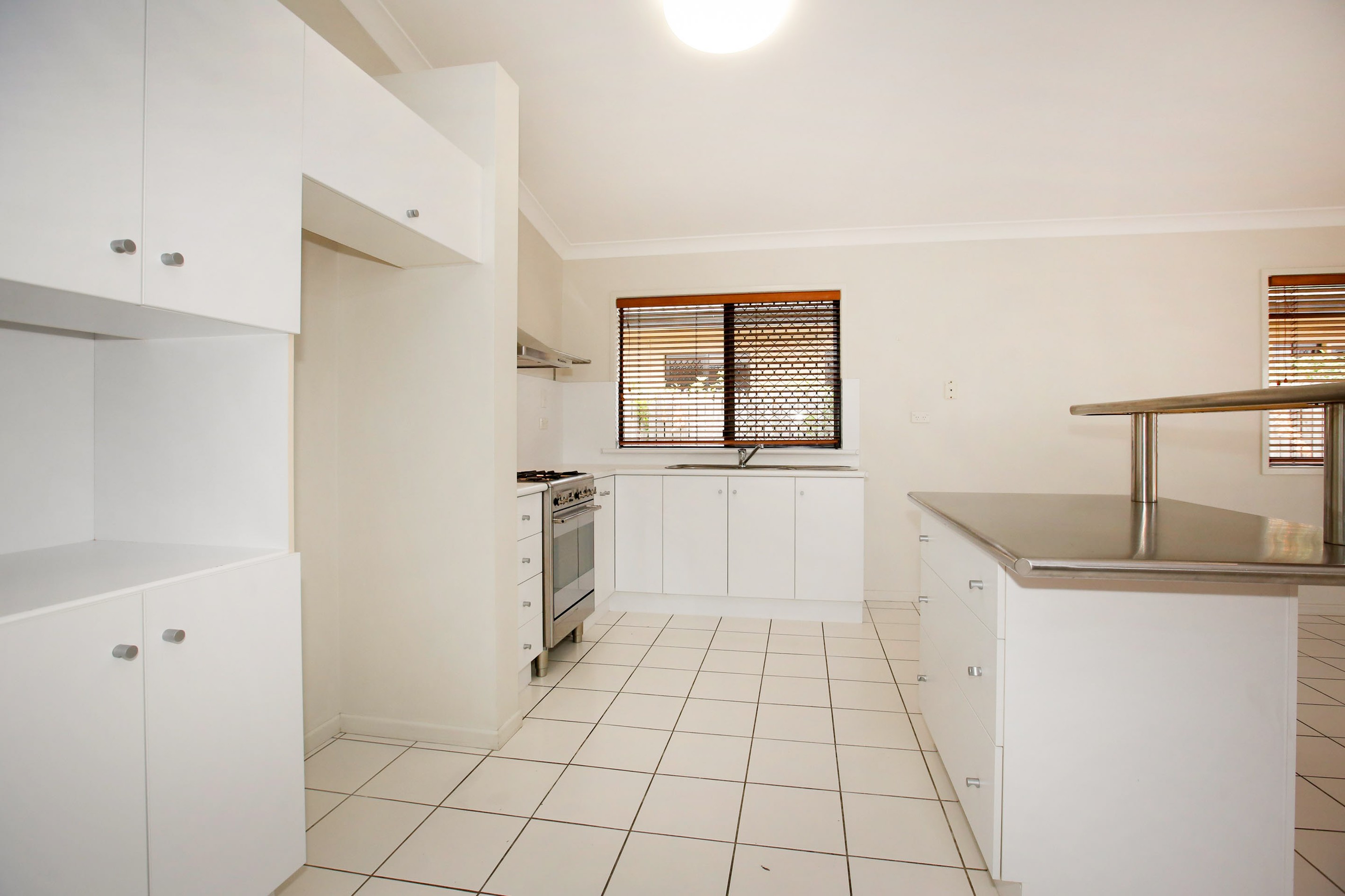 74 Estuary Parade, Douglas, QLD 4814