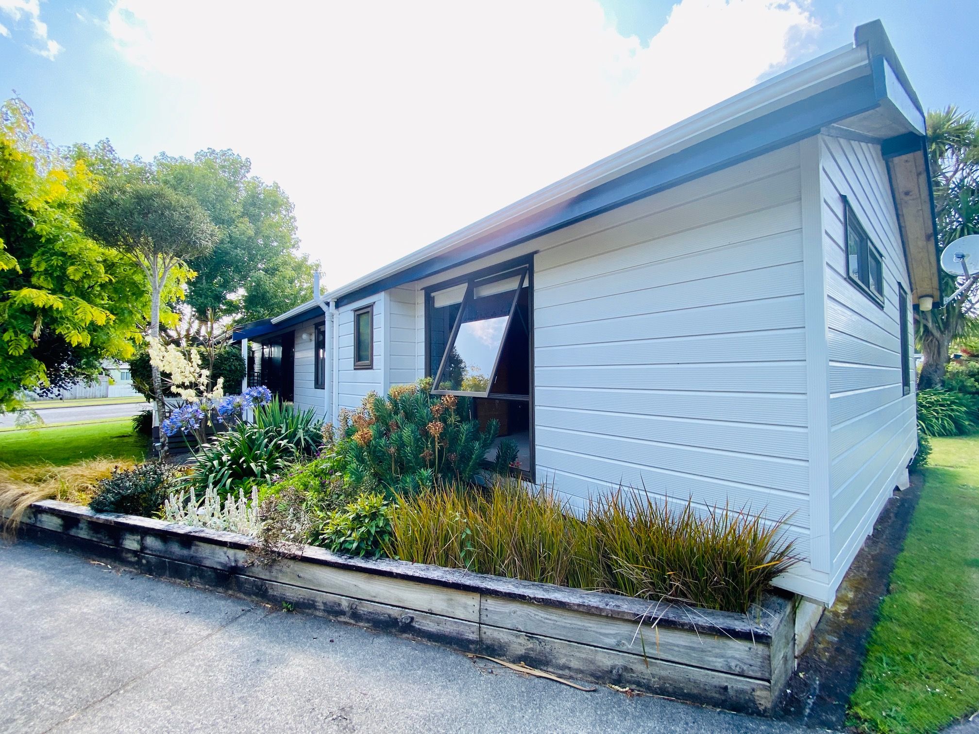 58 Branch Road, Highlands Park, New Plymouth District