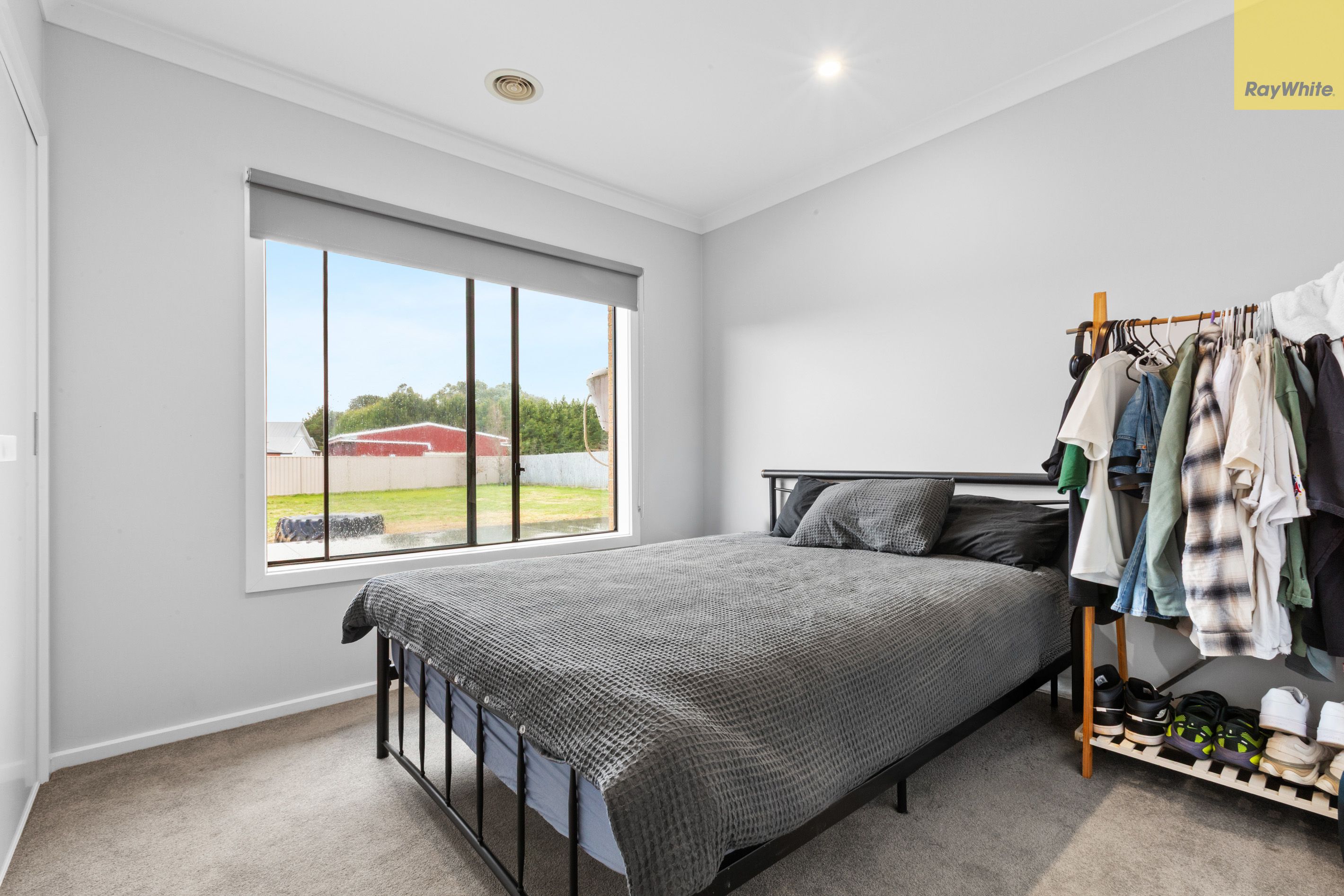 19A Hogan Road — photo 11 of 18