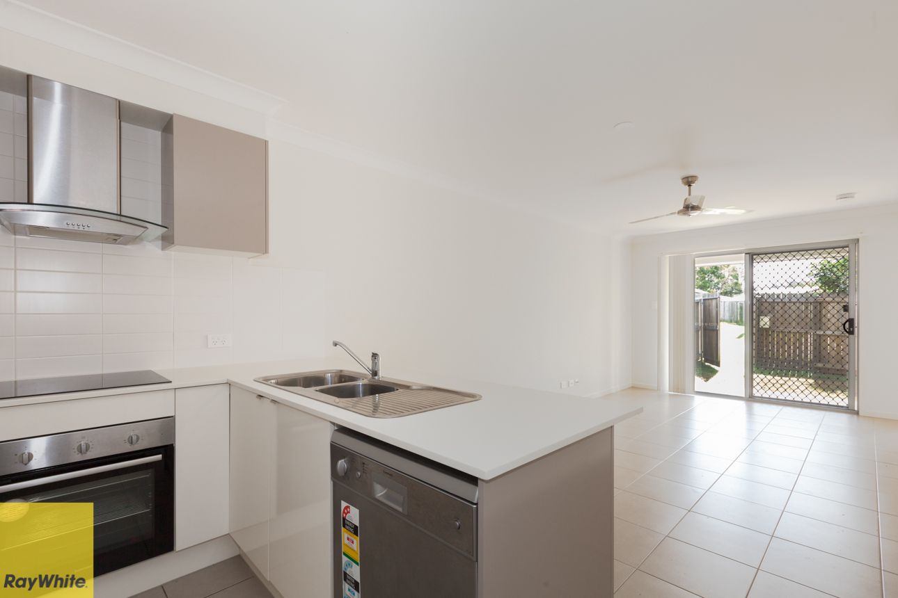 2/17 Spruce Street, Loganlea, QLD 4131