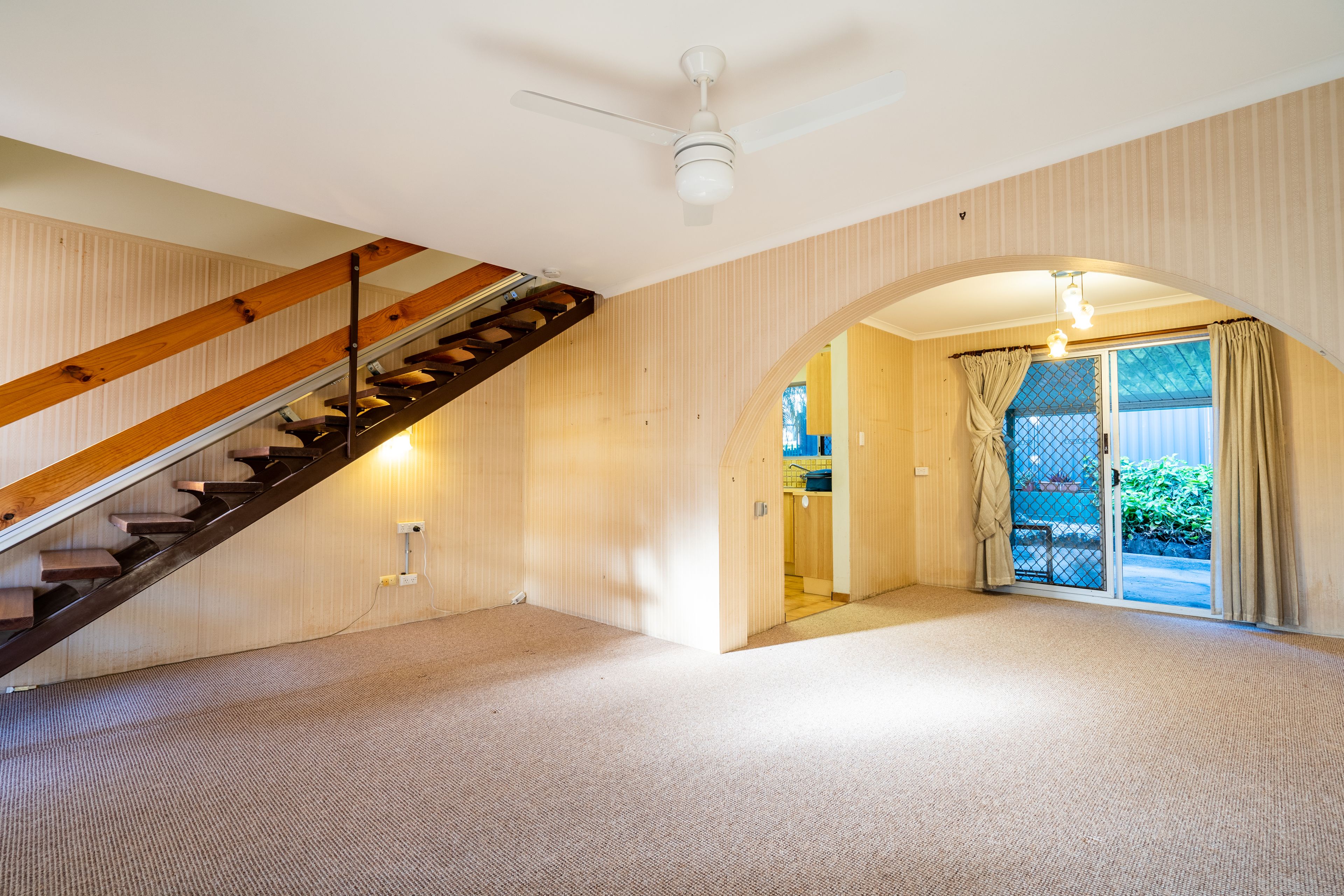 2/22 NitawIll Street, Everton Park, QLD 4053