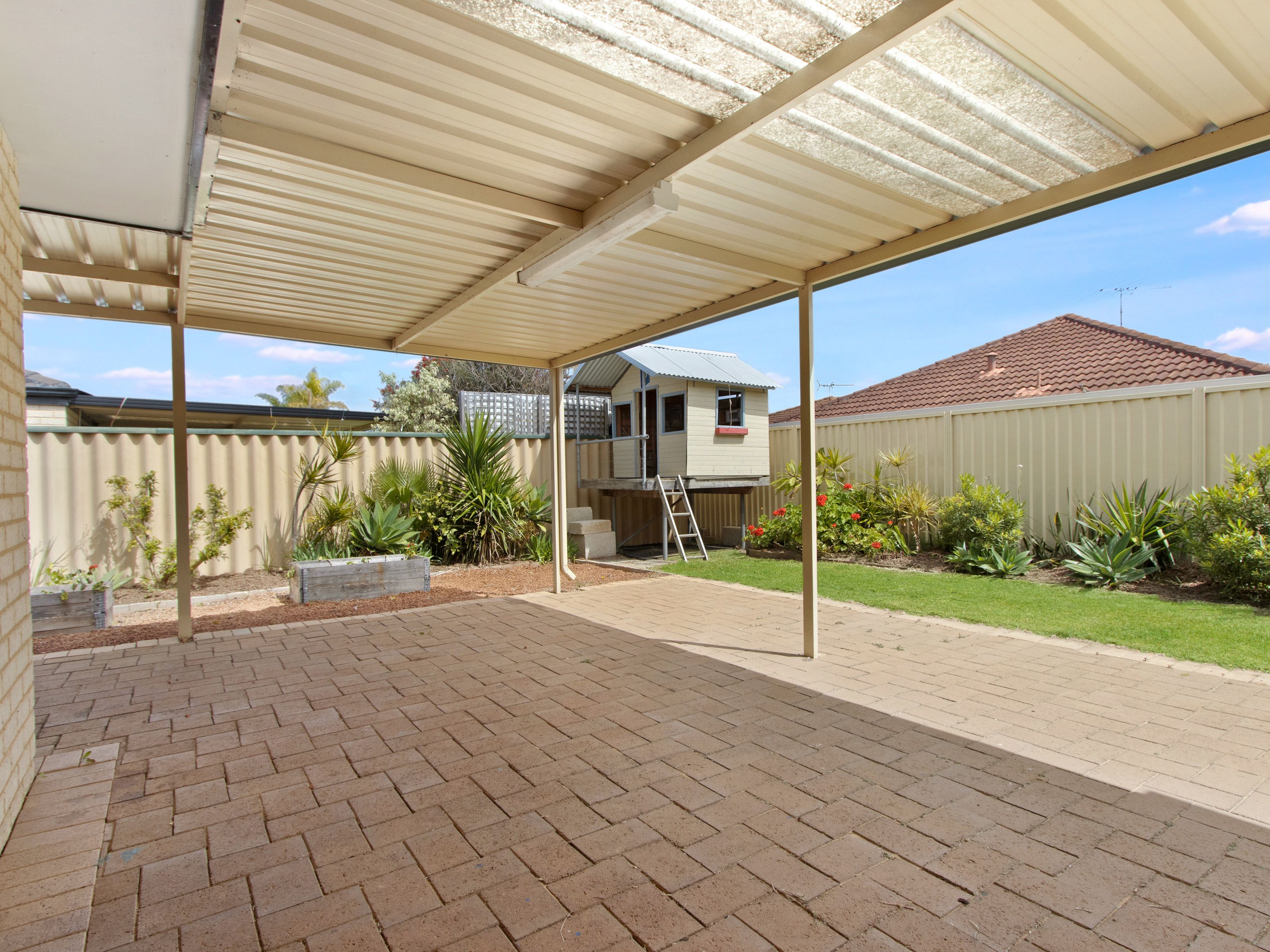 17 Carpentaria Drive, Port Kennedy, WA 6172