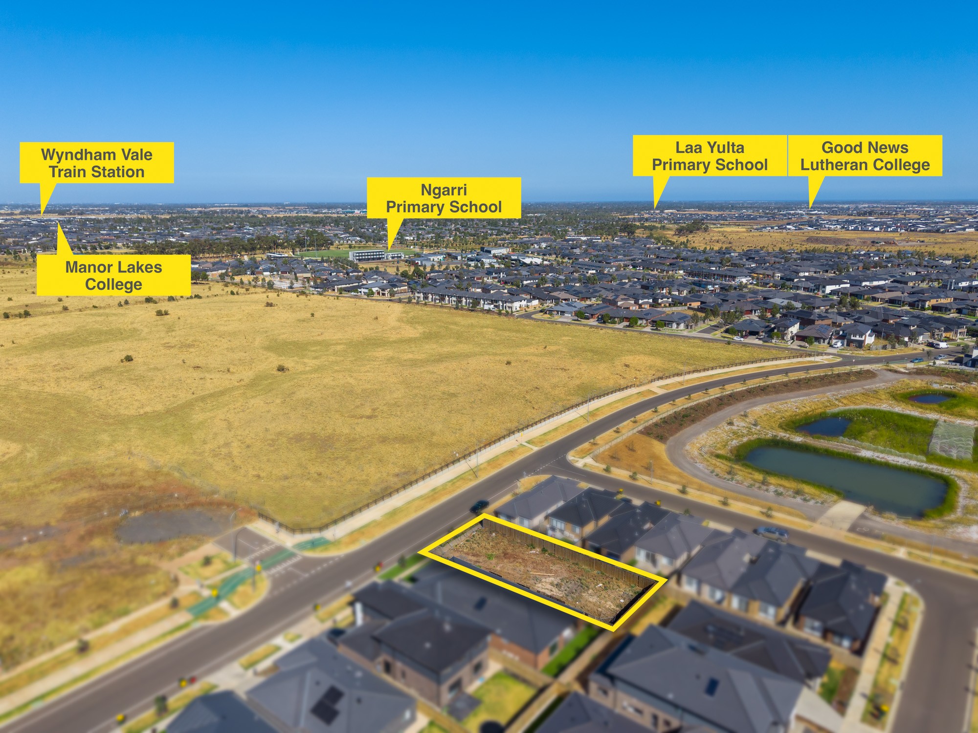 245 Maracana Avenue, MANOR LAKES, VIC 3024