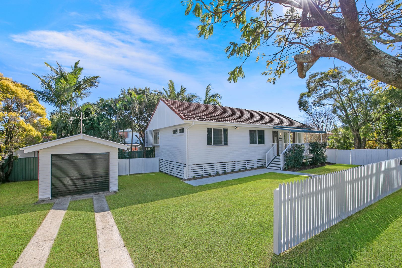 10 Houghton Avenue, Redcliffe, QLD 4020