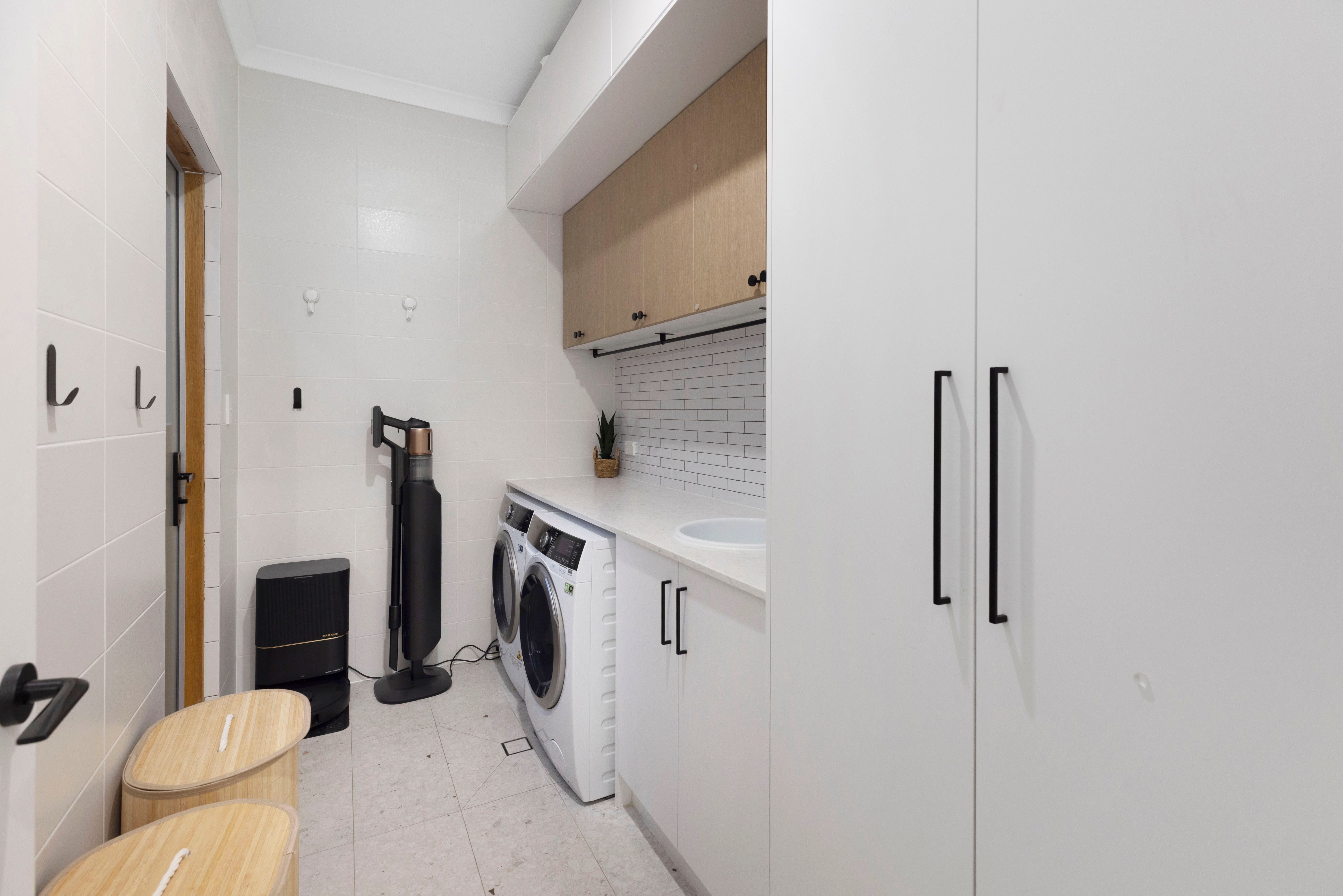5 Addison Way — photo 14 of 24