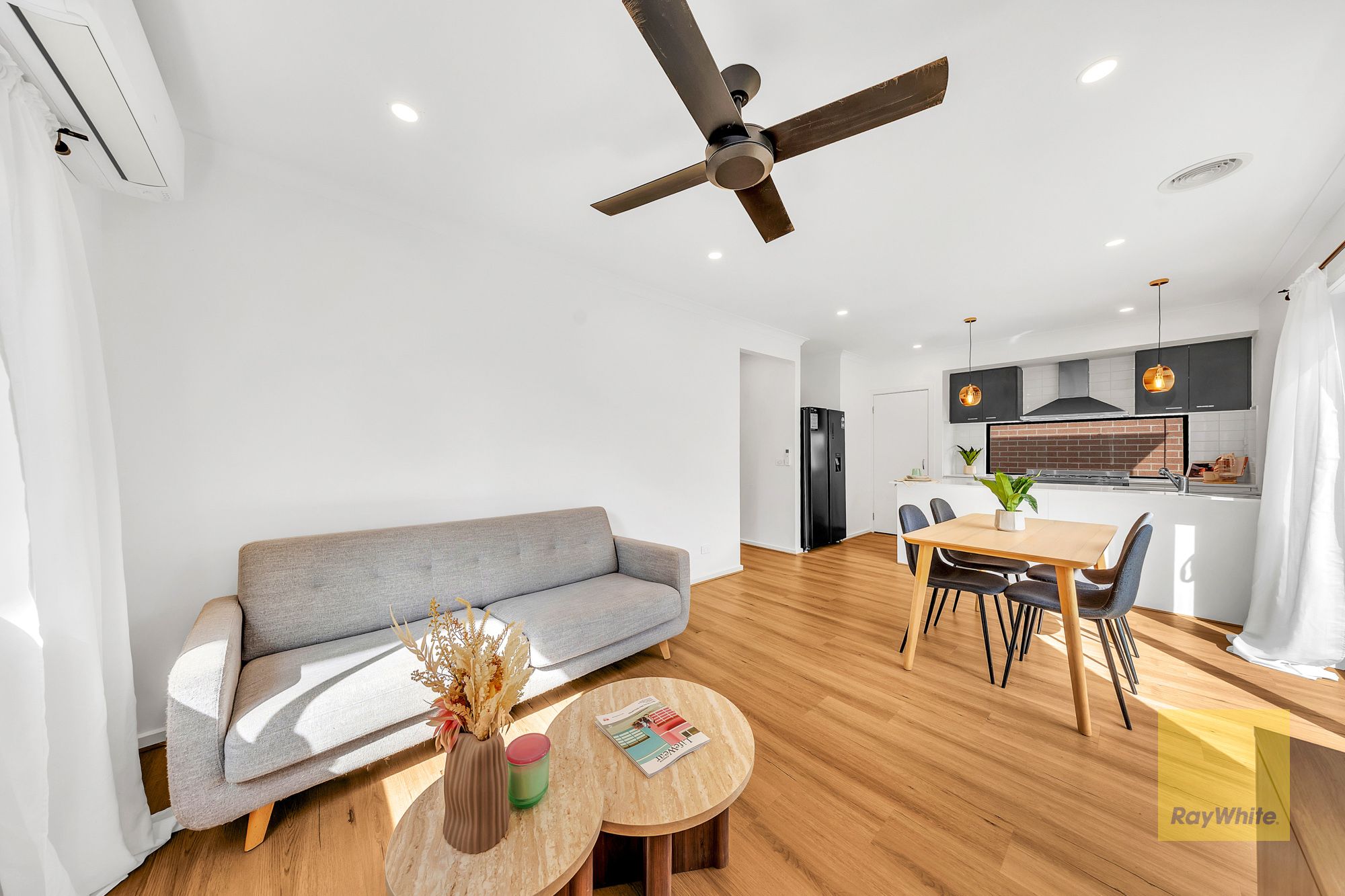 6 Moombill Road — photo 3 of 14