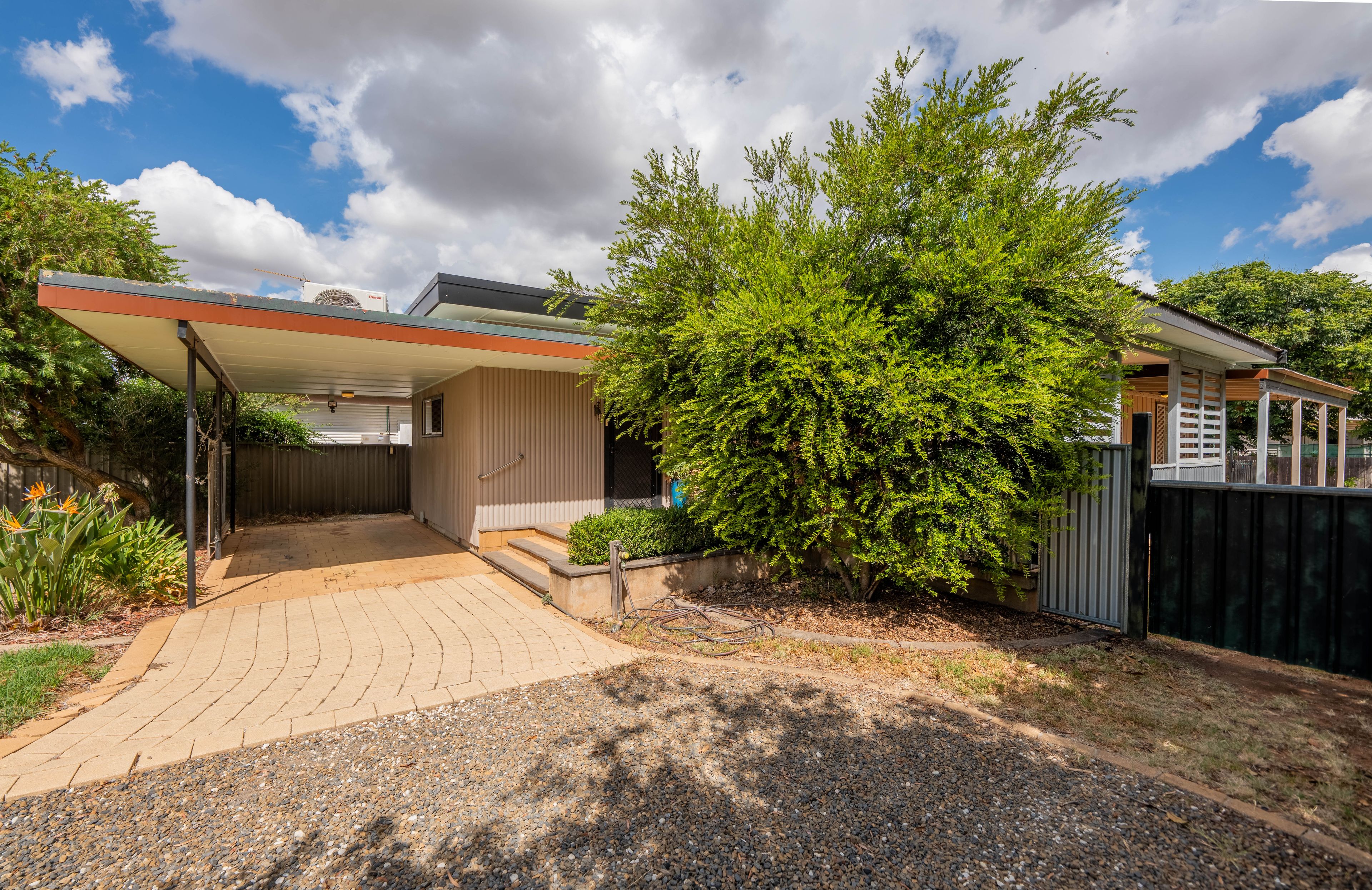 6 Forster Street, Forbes NSW 2871