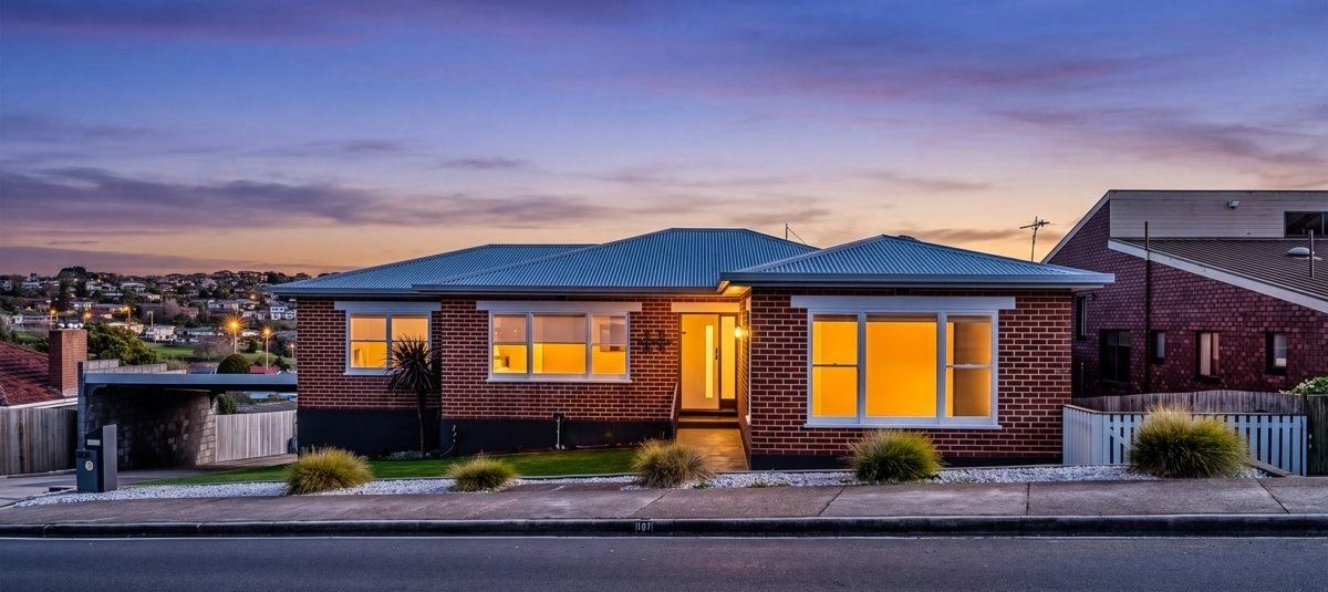 100 View Road — photo from Ray White Wynyard
