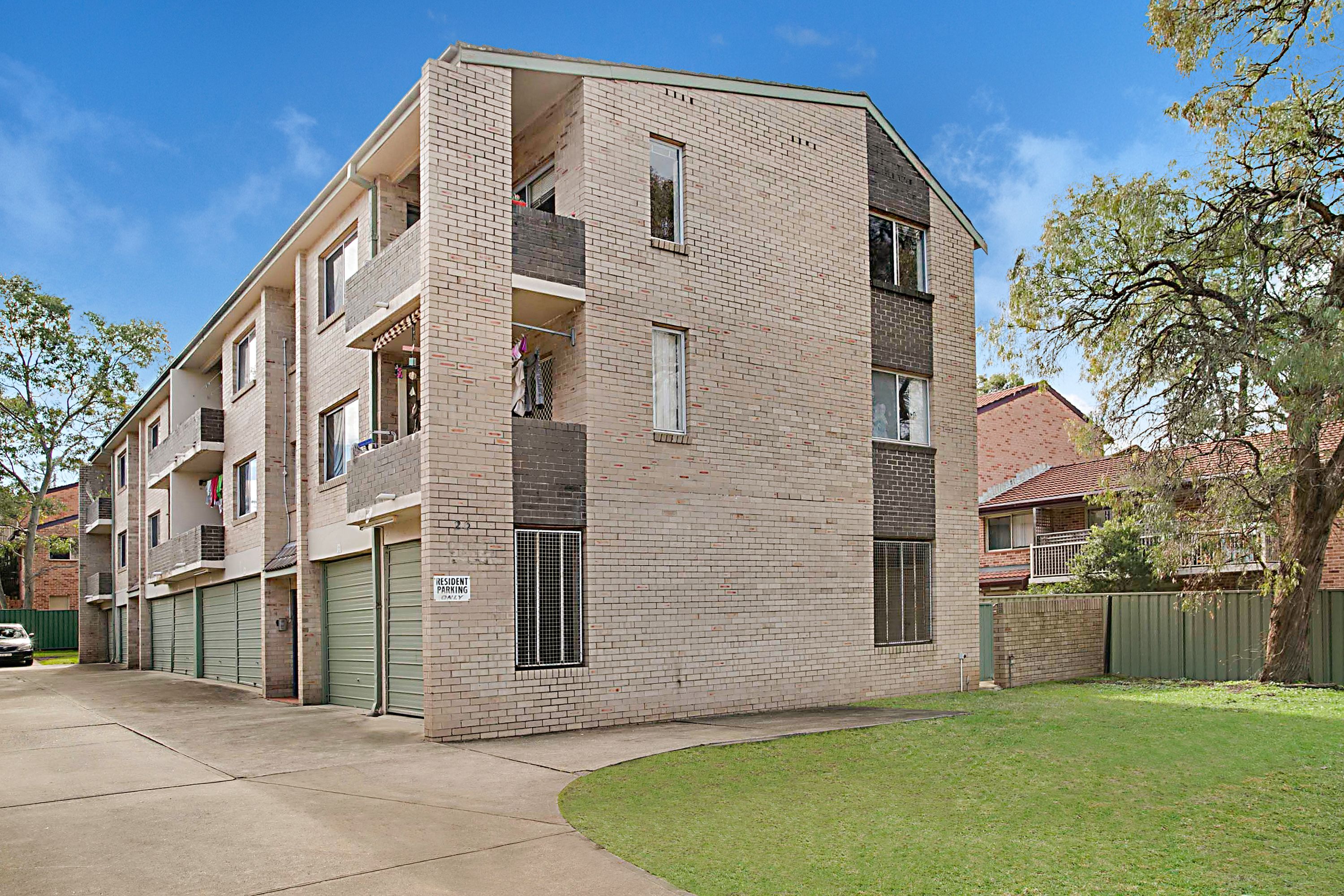 2/23 Santley Crescent, Kingswood, NSW 2747