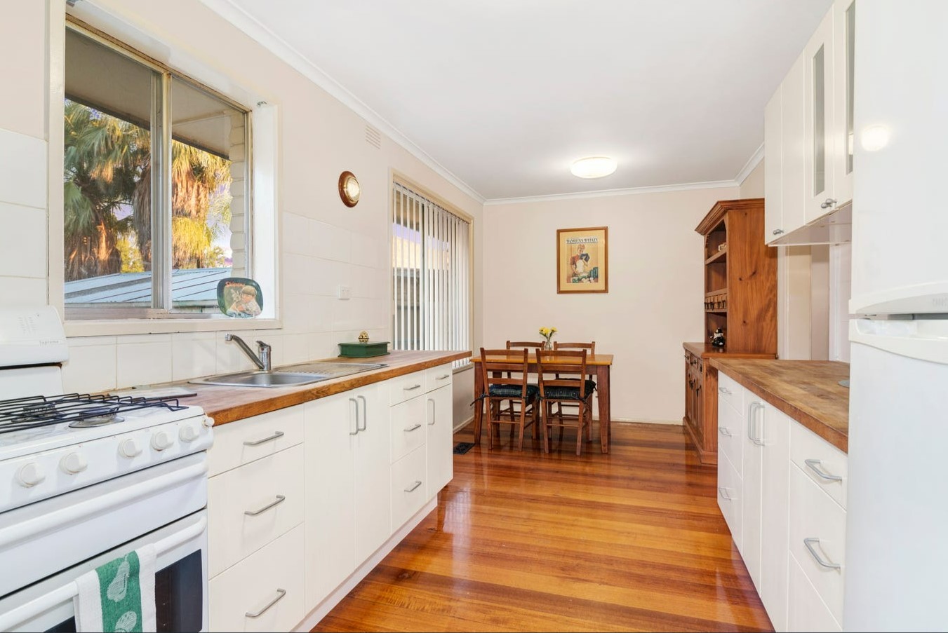 20 Burke Road, Ferntree Gully, VIC 3156