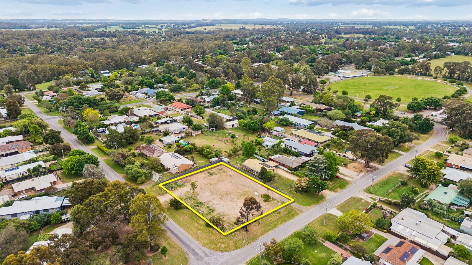 16 Jones Street — photo from Ray White Nagambie