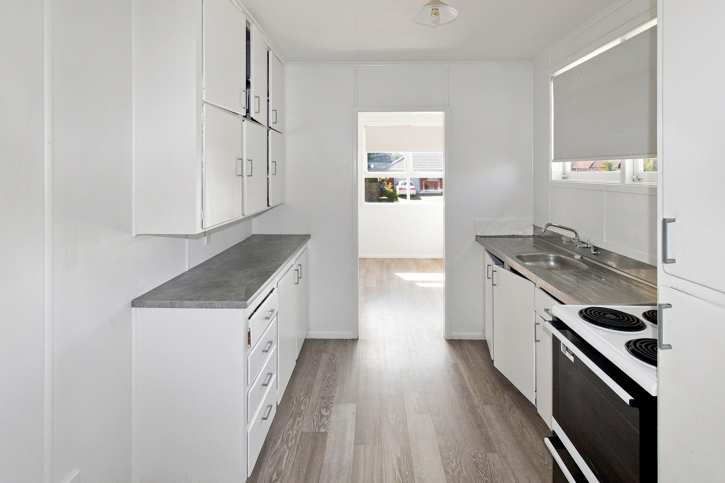 5 Moffit Place, Mangere East, Manukau City