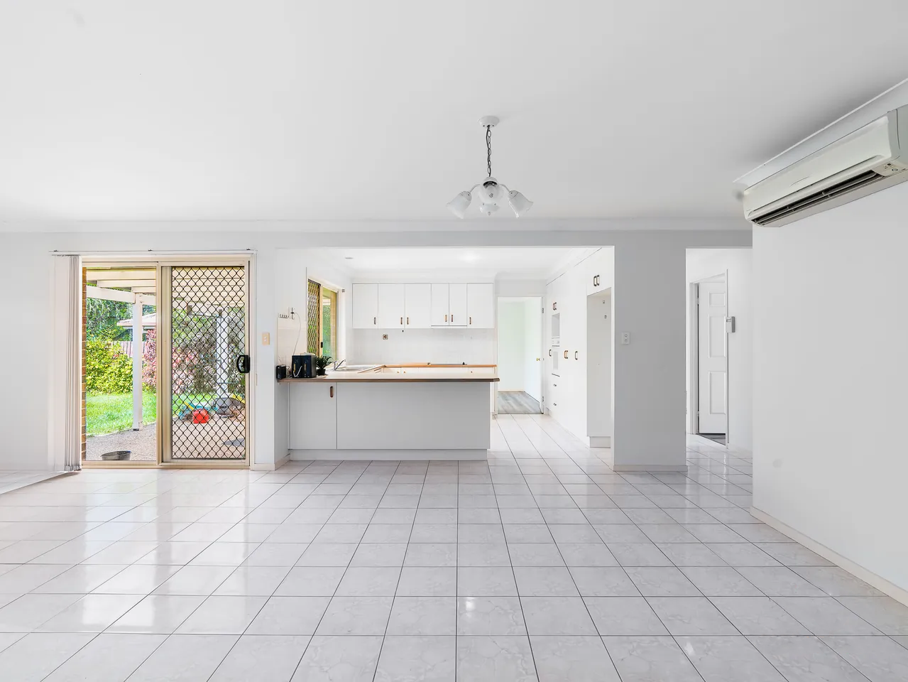 5 Lotusbird Place, Calamvale, QLD 4116