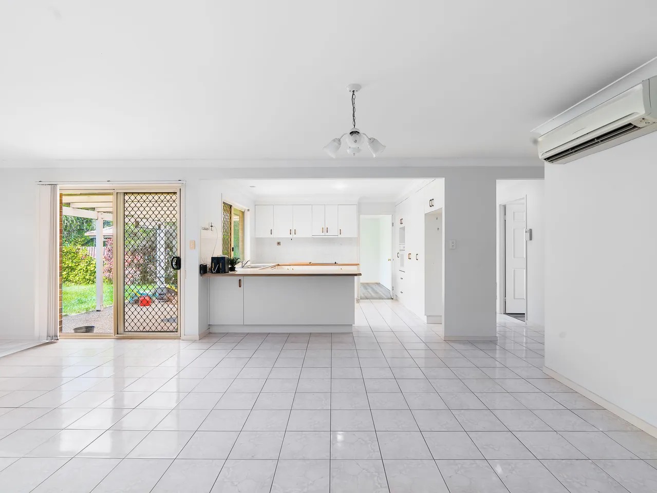 5 Lotusbird Place, Calamvale, QLD 4116