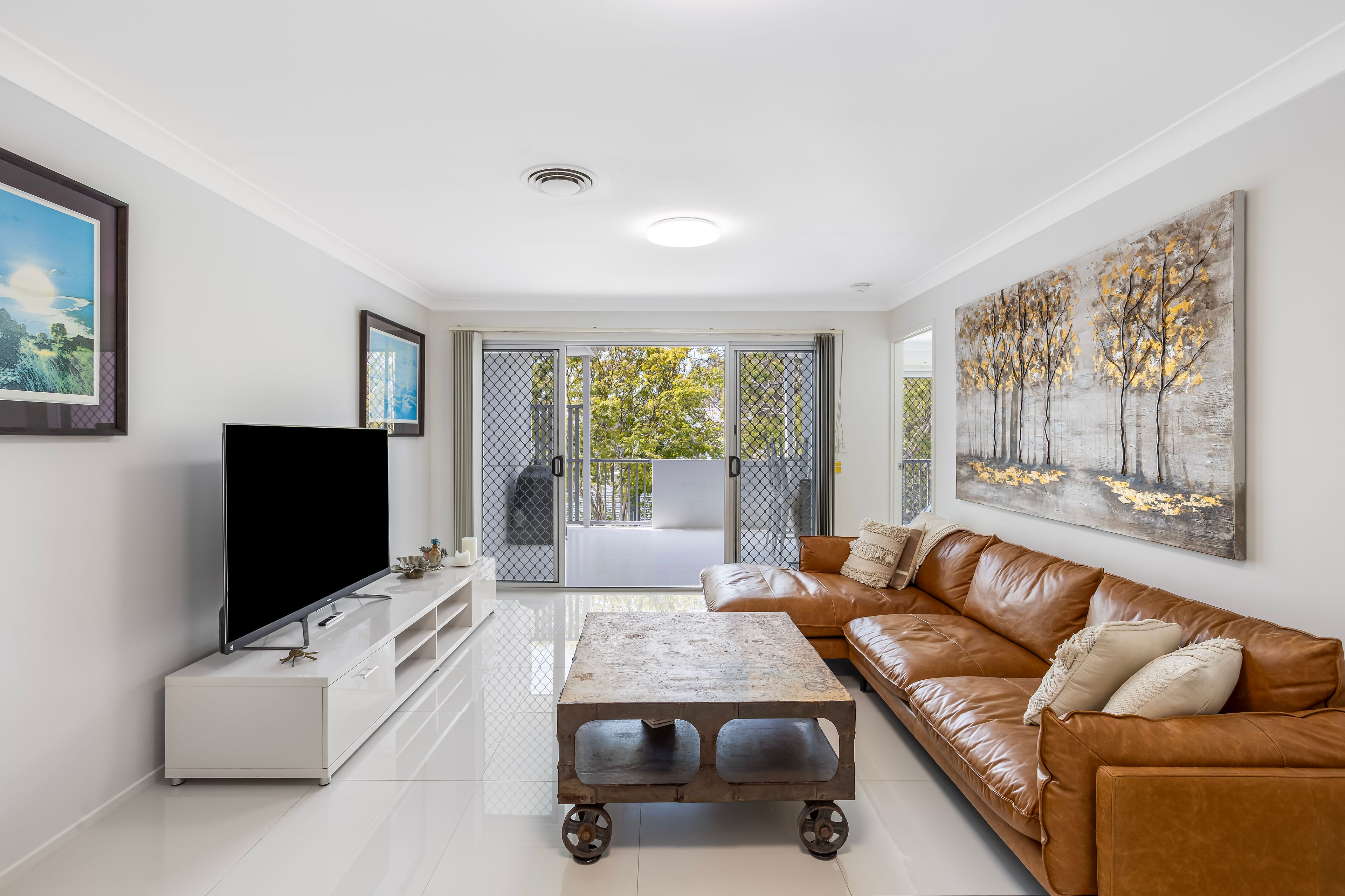 208 Riding Road, Balmoral QLD 4171