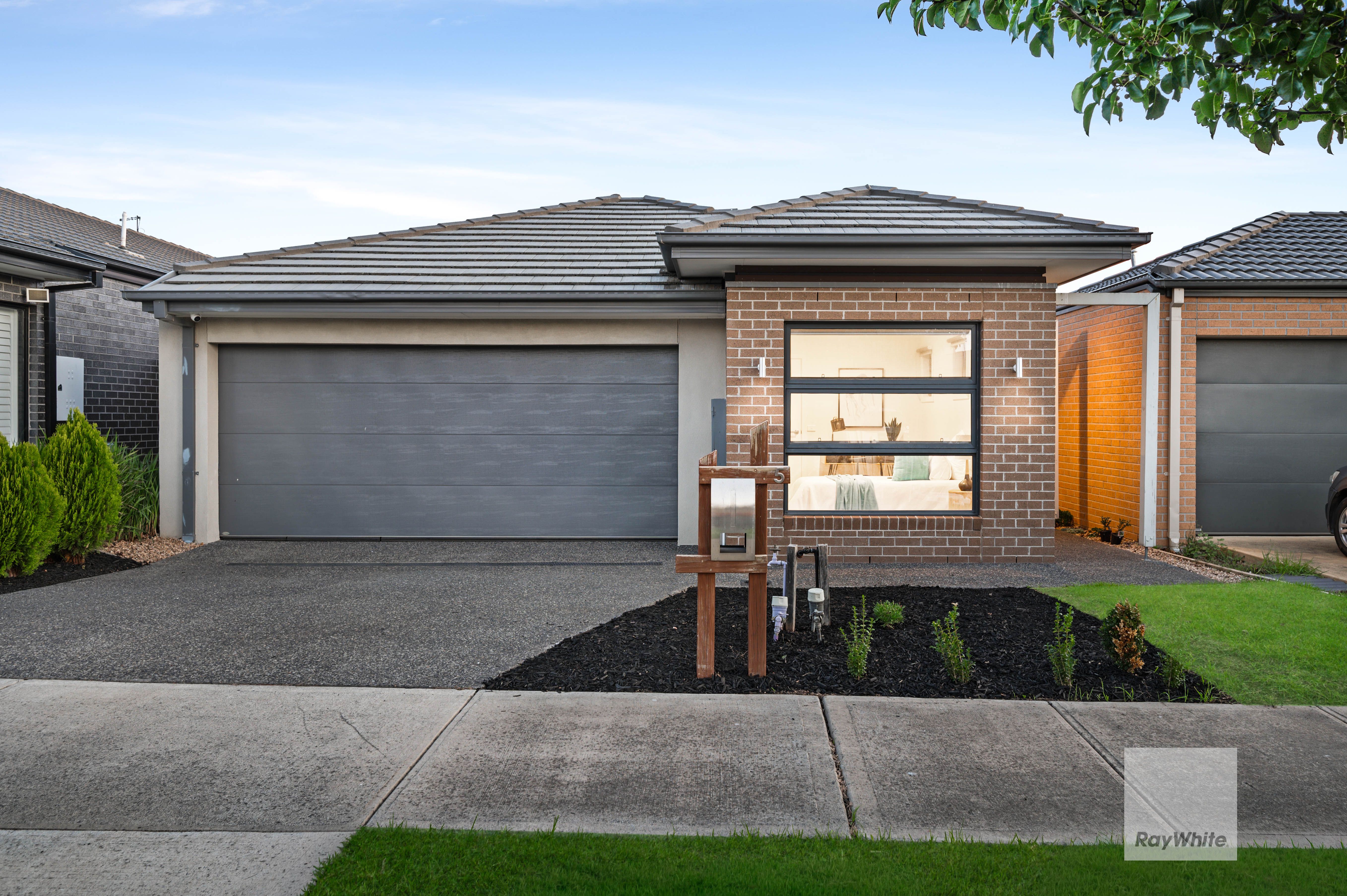 5 Mietta Terrace, Greenvale VIC 3059