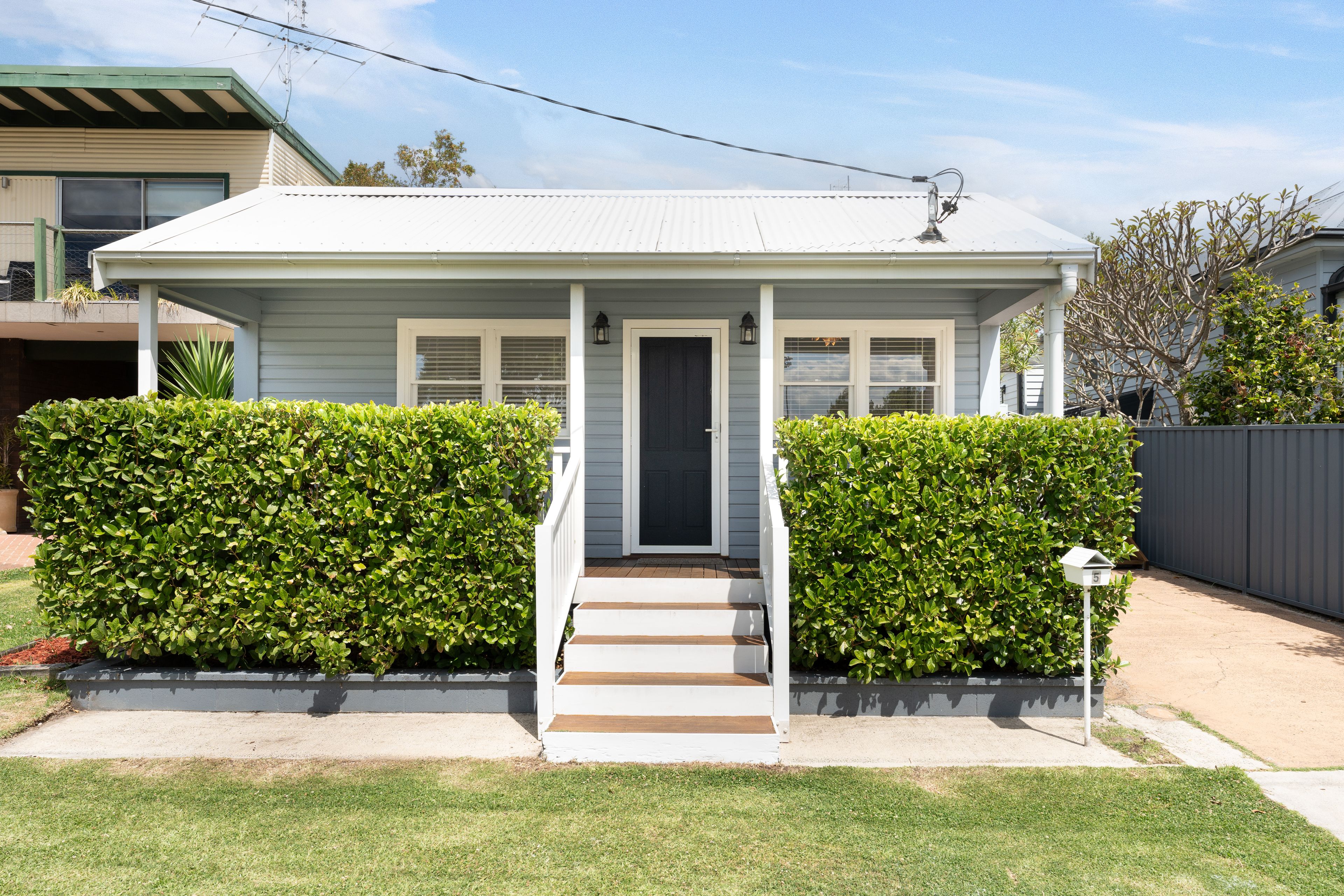 5 Cowper Street, Helensburgh NSW 2508