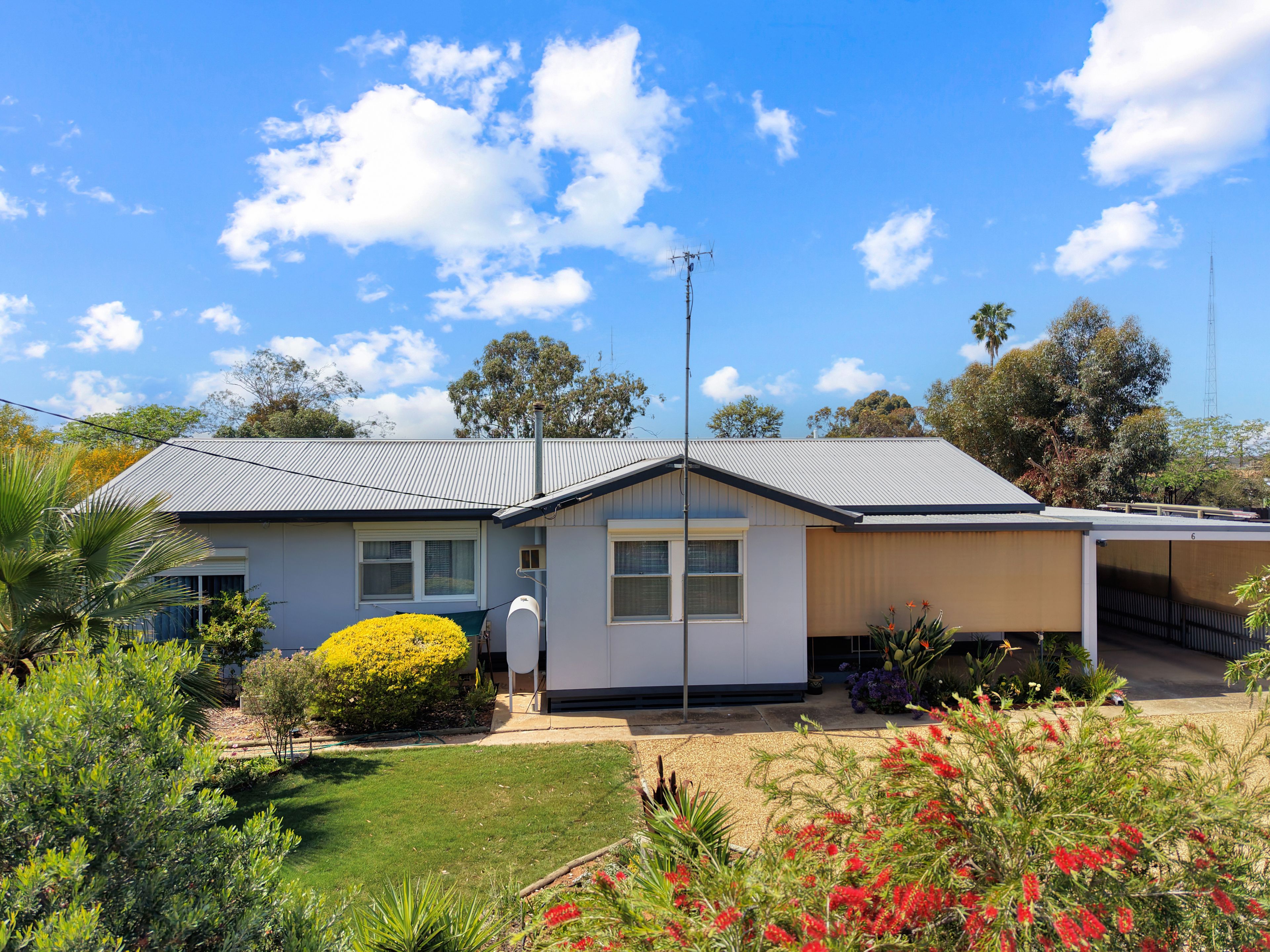 6 Smith Street — photo from Ray White Riverland