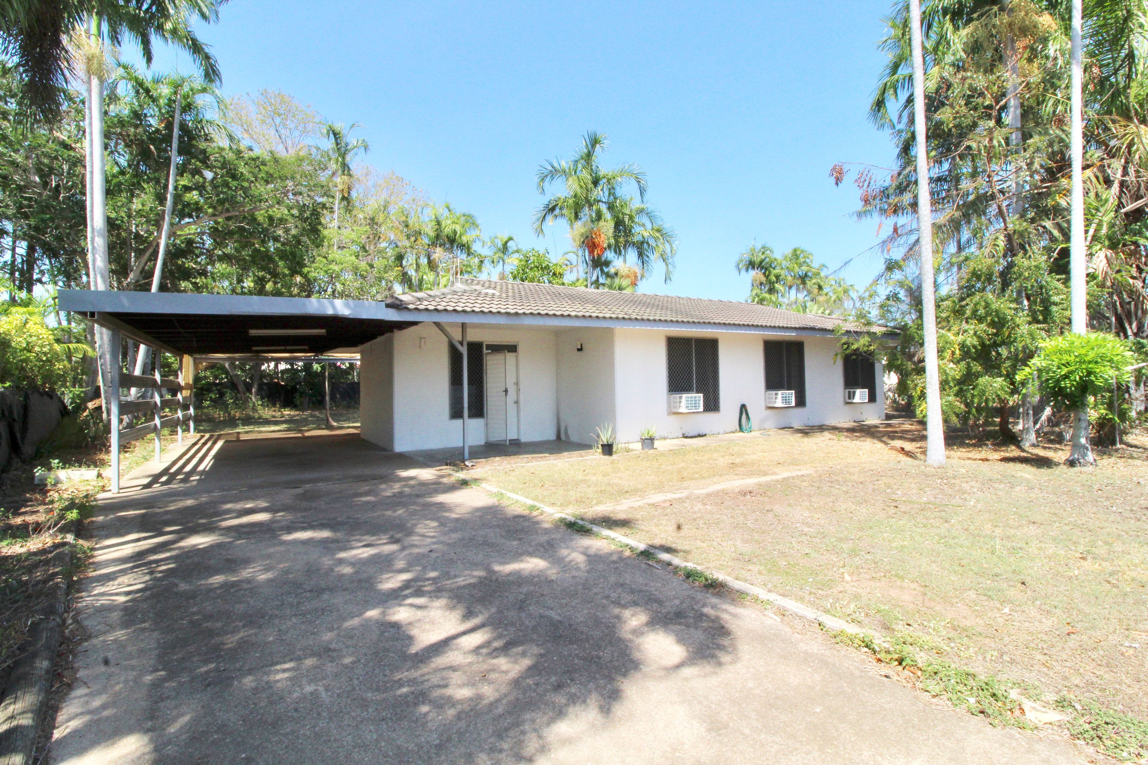 18 Coronet Crescent, Anula NT 0812