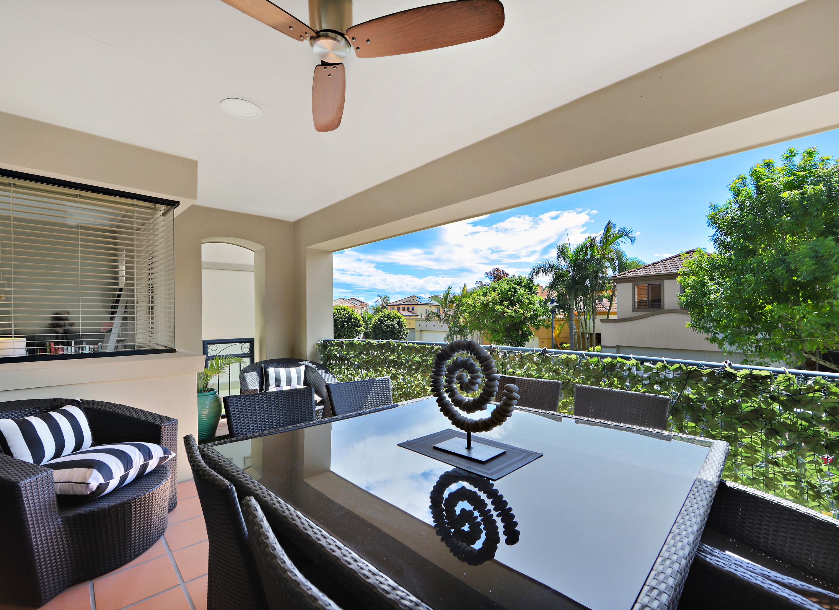 93/117 Palm Meadows Drive, Carrara, QLD 4211