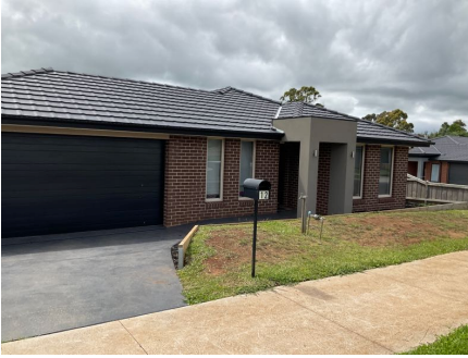 12 Bailey Road, Warragul, VIC 3820