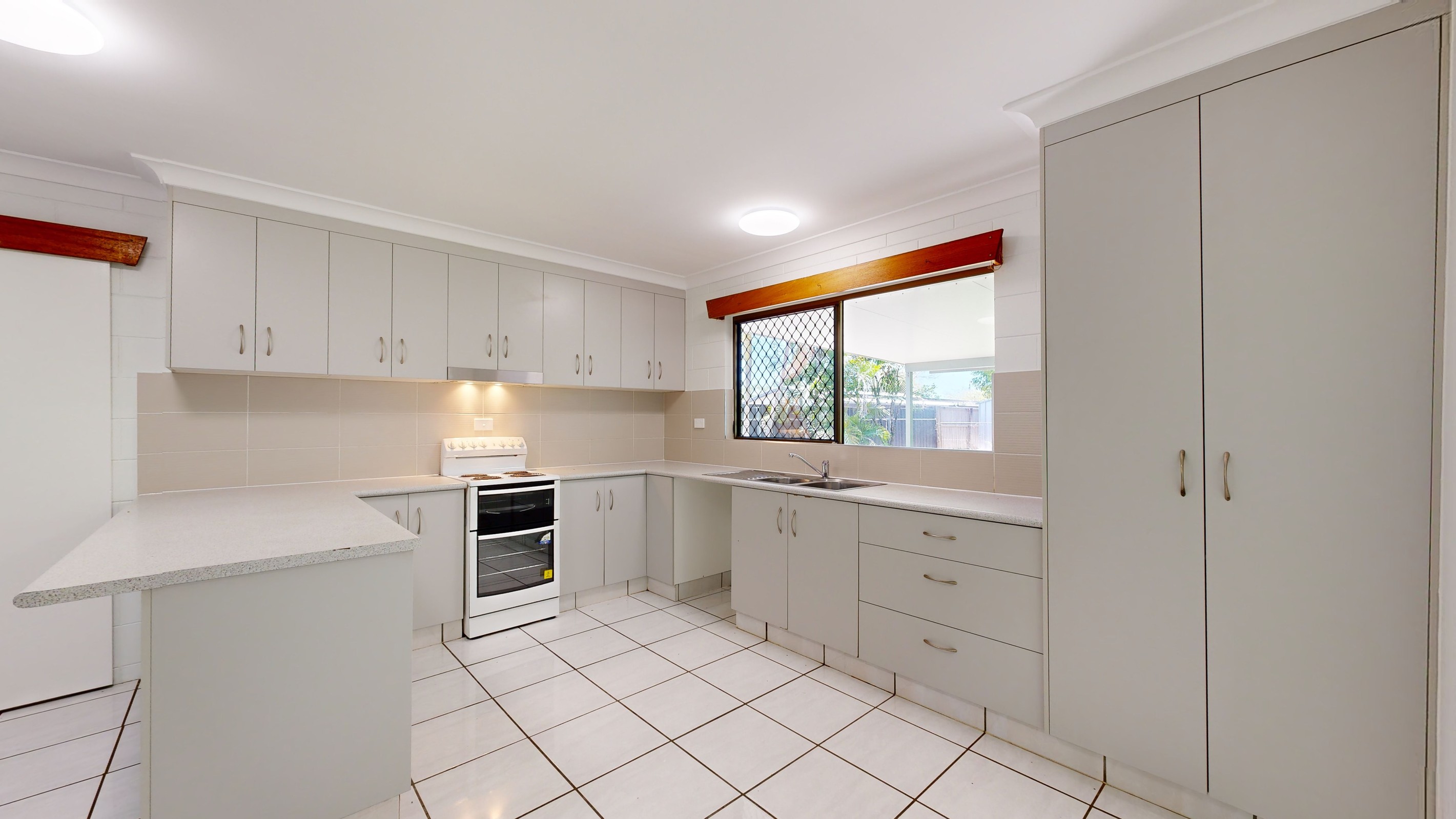 8 Richardson Street, Douglas, QLD 4814