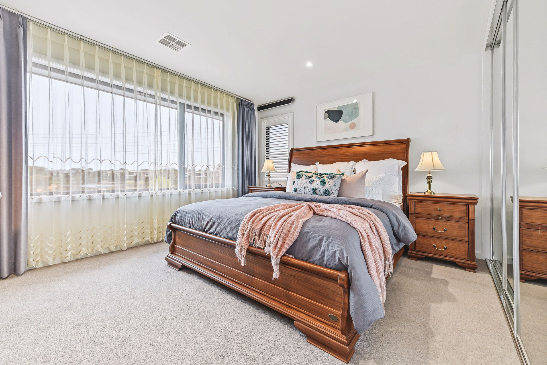 51 Lords Avenue — photo 12 of 17