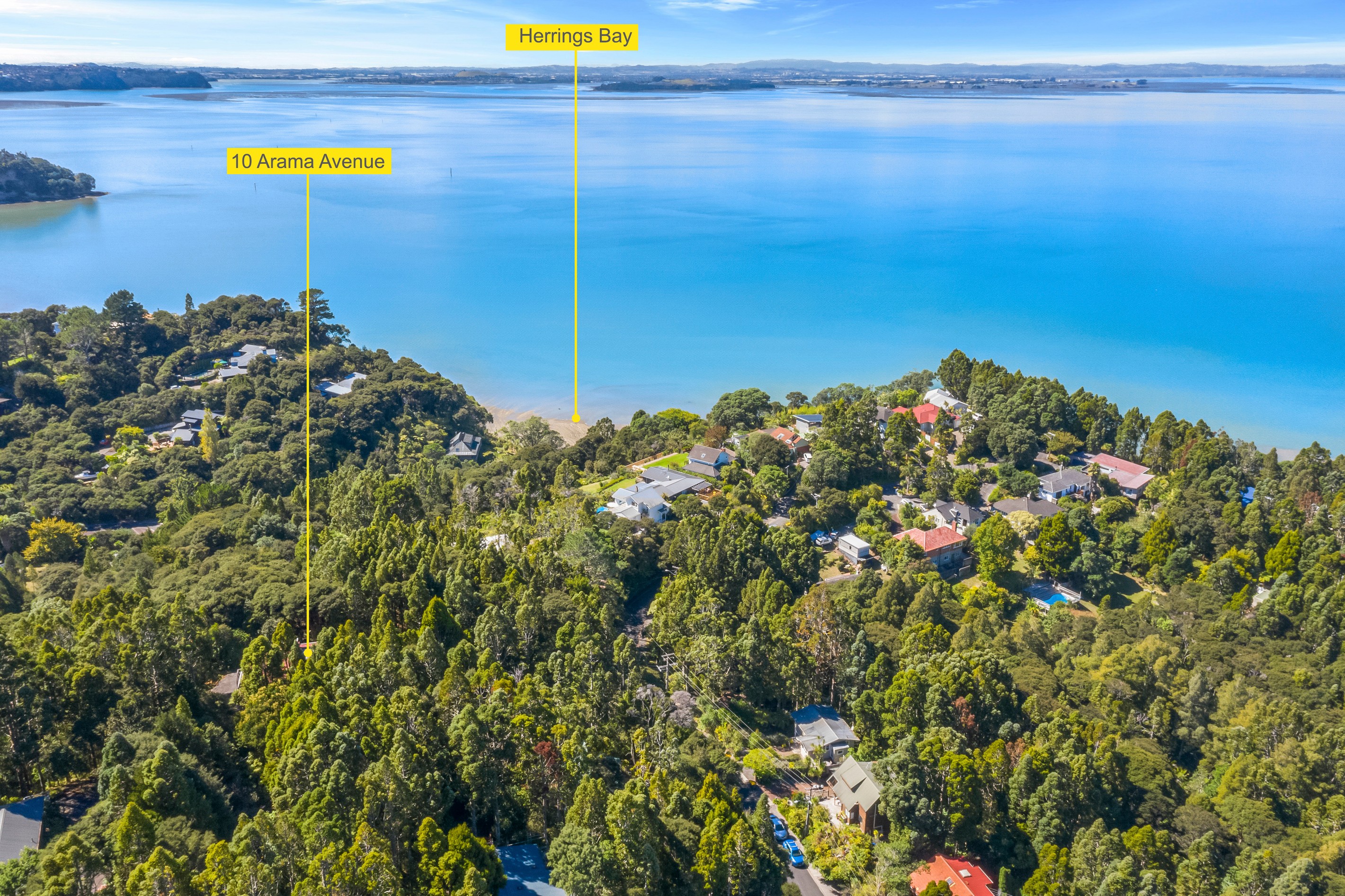 10 Arama Avenue, Titirangi, Waitakere City