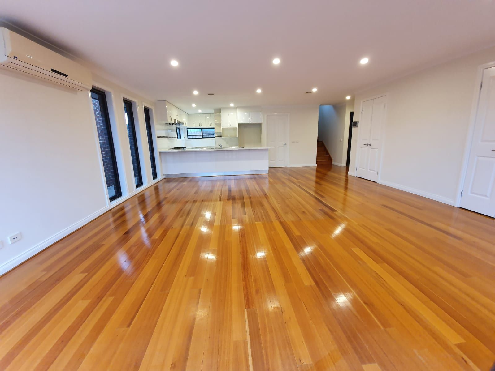 2/194 Haughton Road, Oakleigh South, VIC 3167