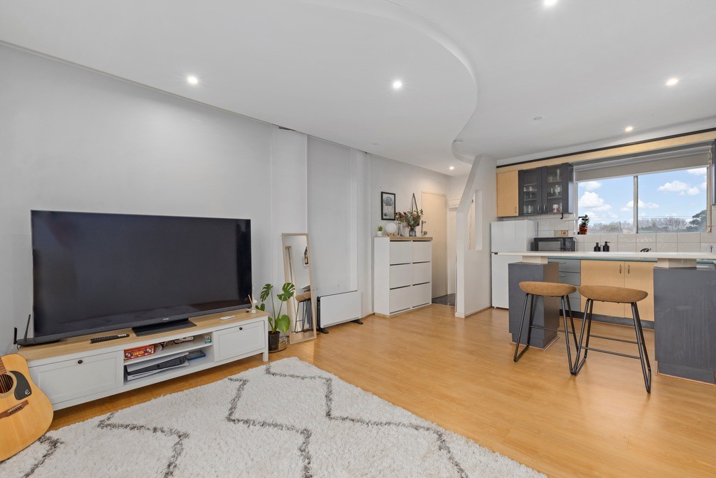 24/250 Dandenong Road, St Kilda East, VIC 3183